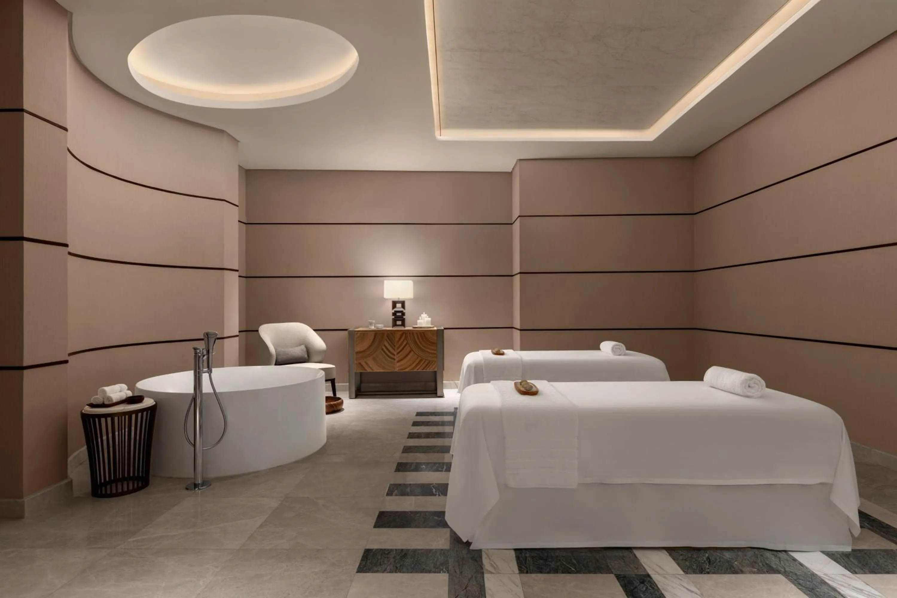 Spa and wellness centre/facilities, Bed in The Westin Manila