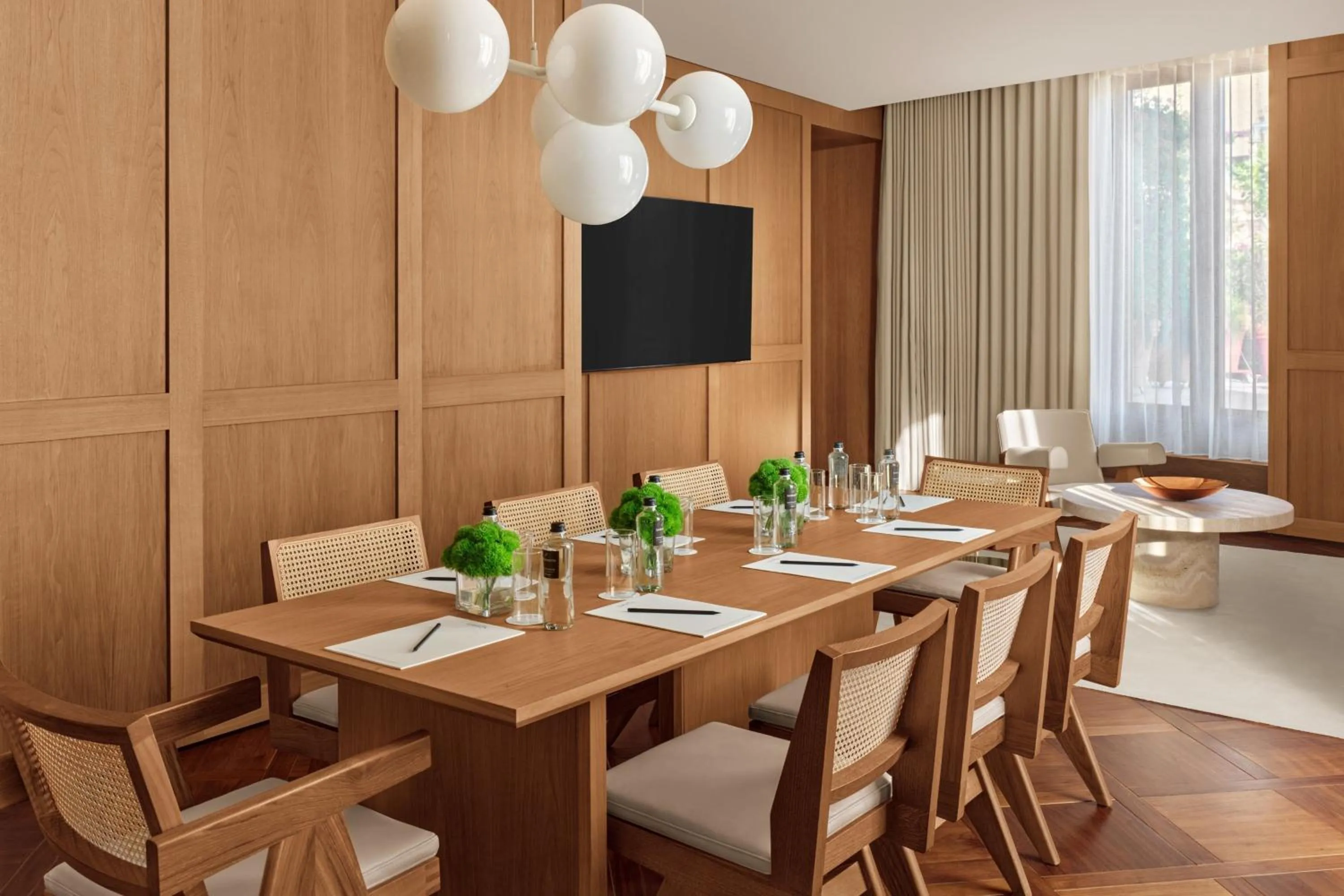 Meeting/conference room in The Rome EDITION