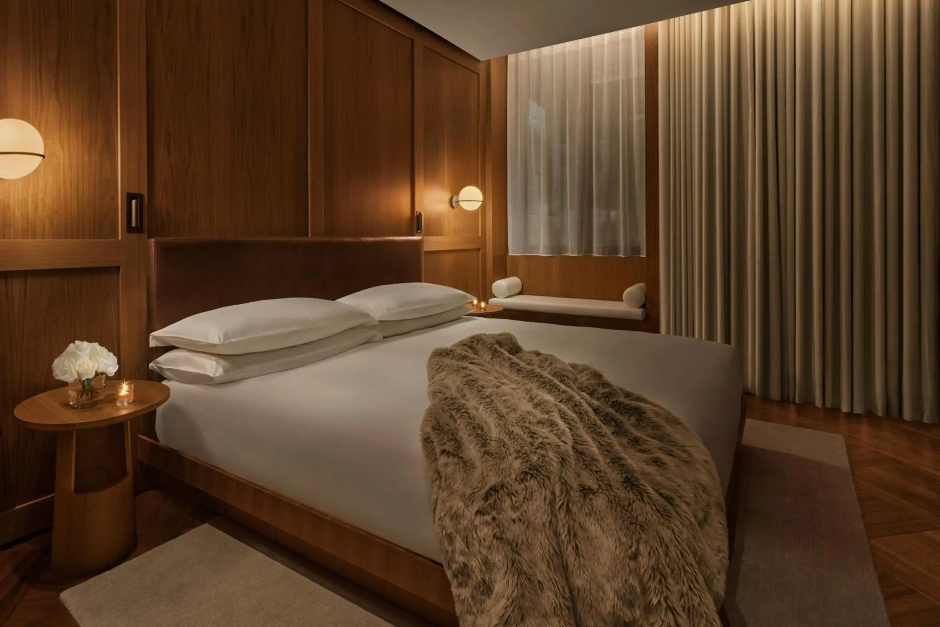 One-Bedroom King Suite with Courtyard View in The Rome EDITION One-Bedroom King Suite with Courtyard View in The Rome EDITION