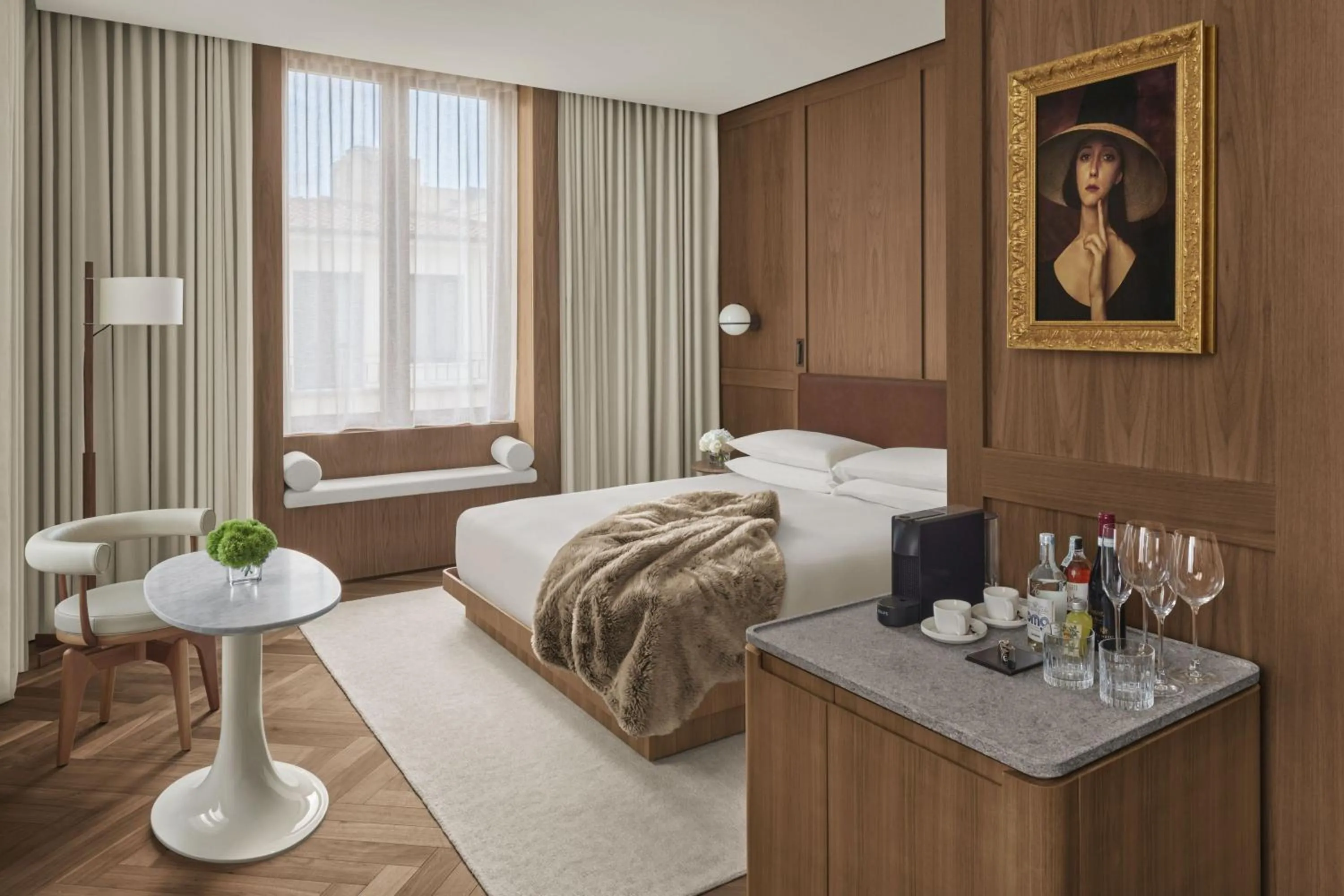 Photo of the whole room, Bed in The Rome EDITION