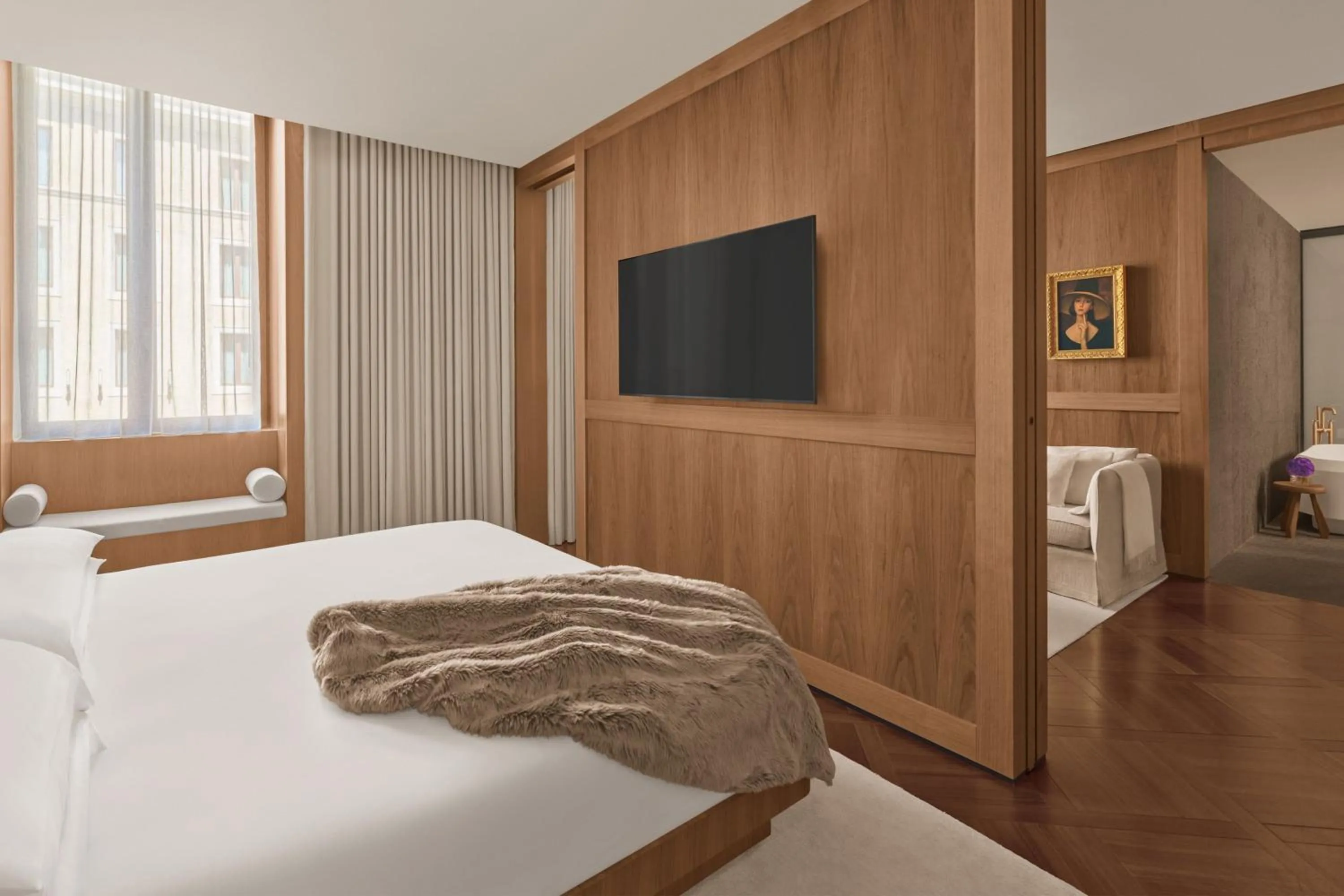 Photo of the whole room, Bed in The Rome EDITION