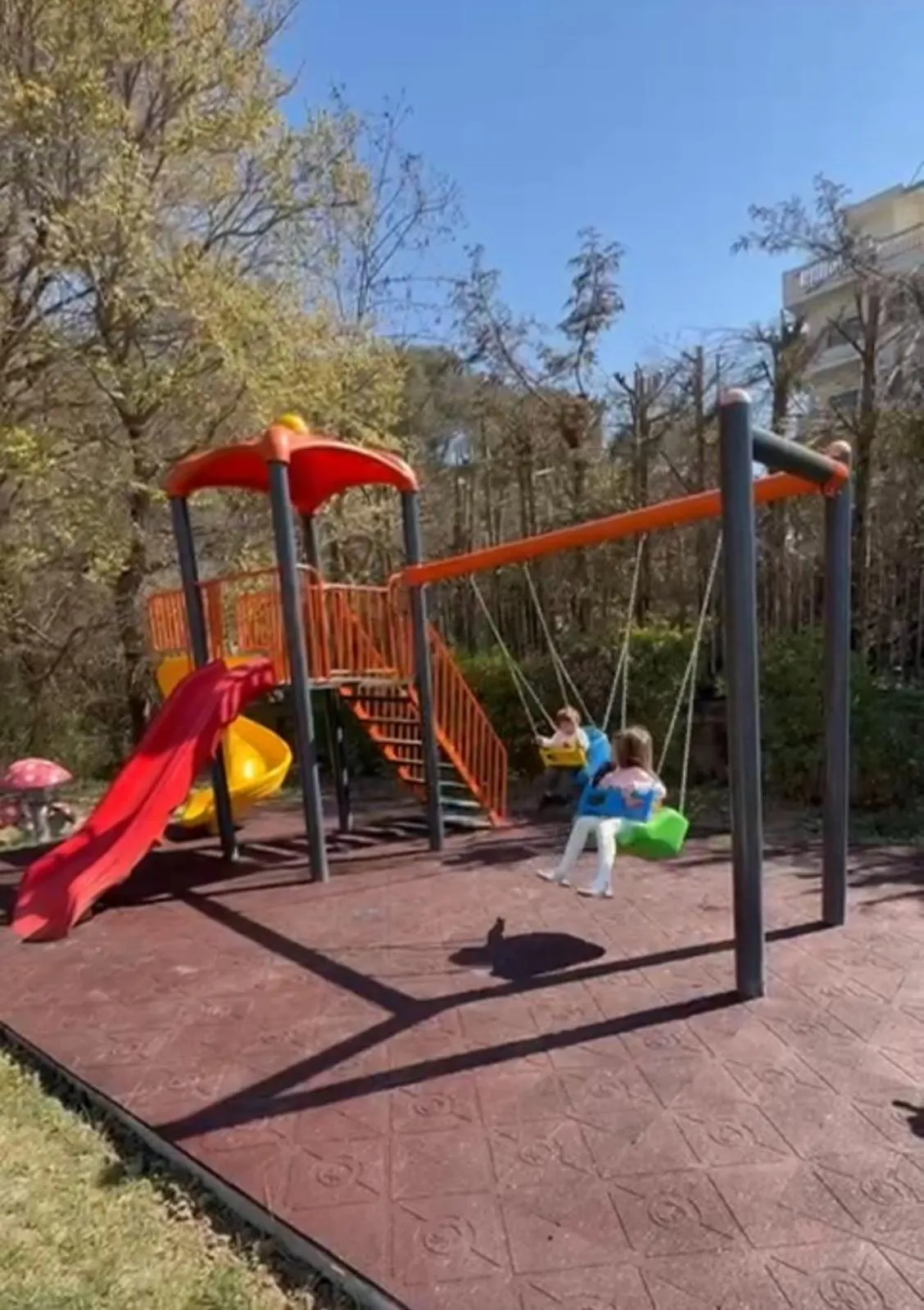 Children play ground in Padel Olivia's Hill Resort