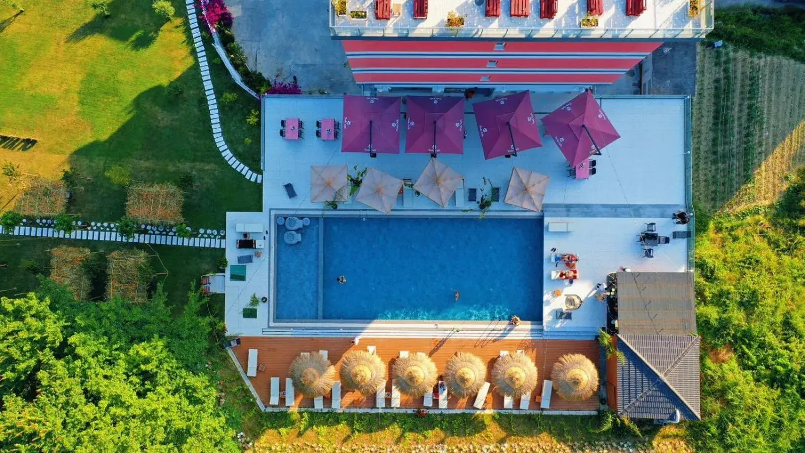 Property building in Olivia's Hill Resort Property building in Olivia's Hill Resort