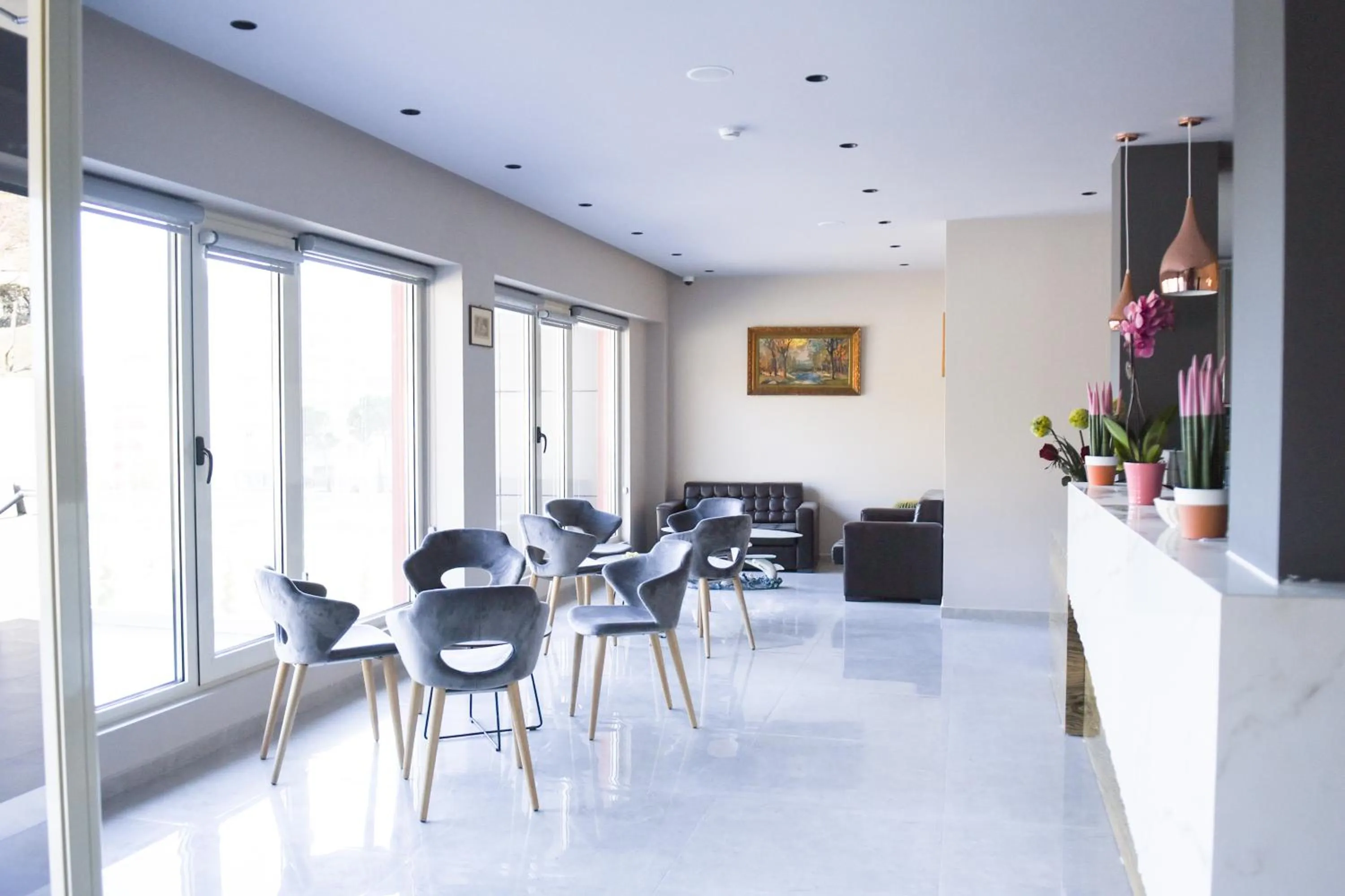 TV and multimedia in Padel Olivia's Hill Resort