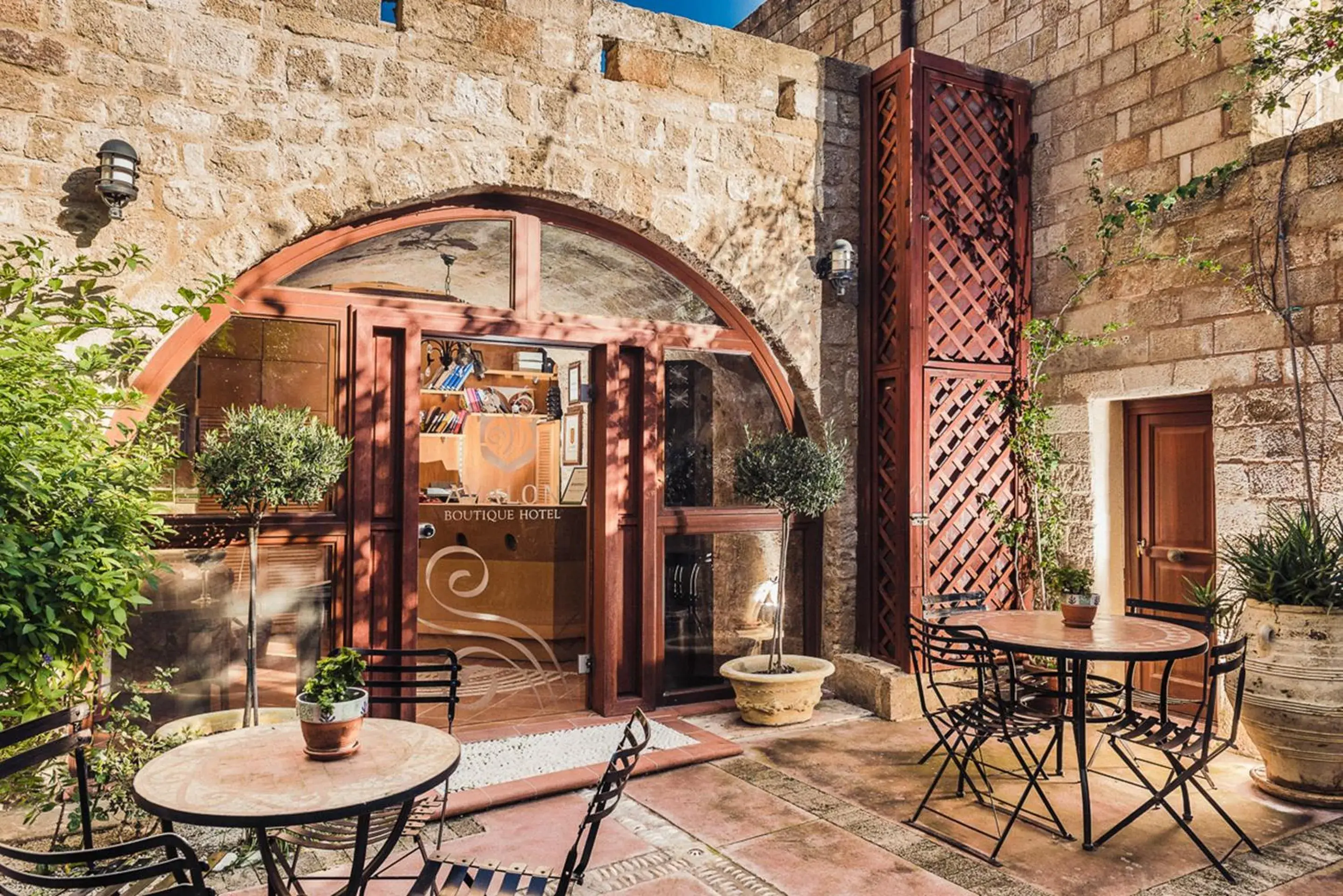 Property building in Avalon Boutique Hotel Rhodes Property building in Avalon Boutique Hotel Rhodes