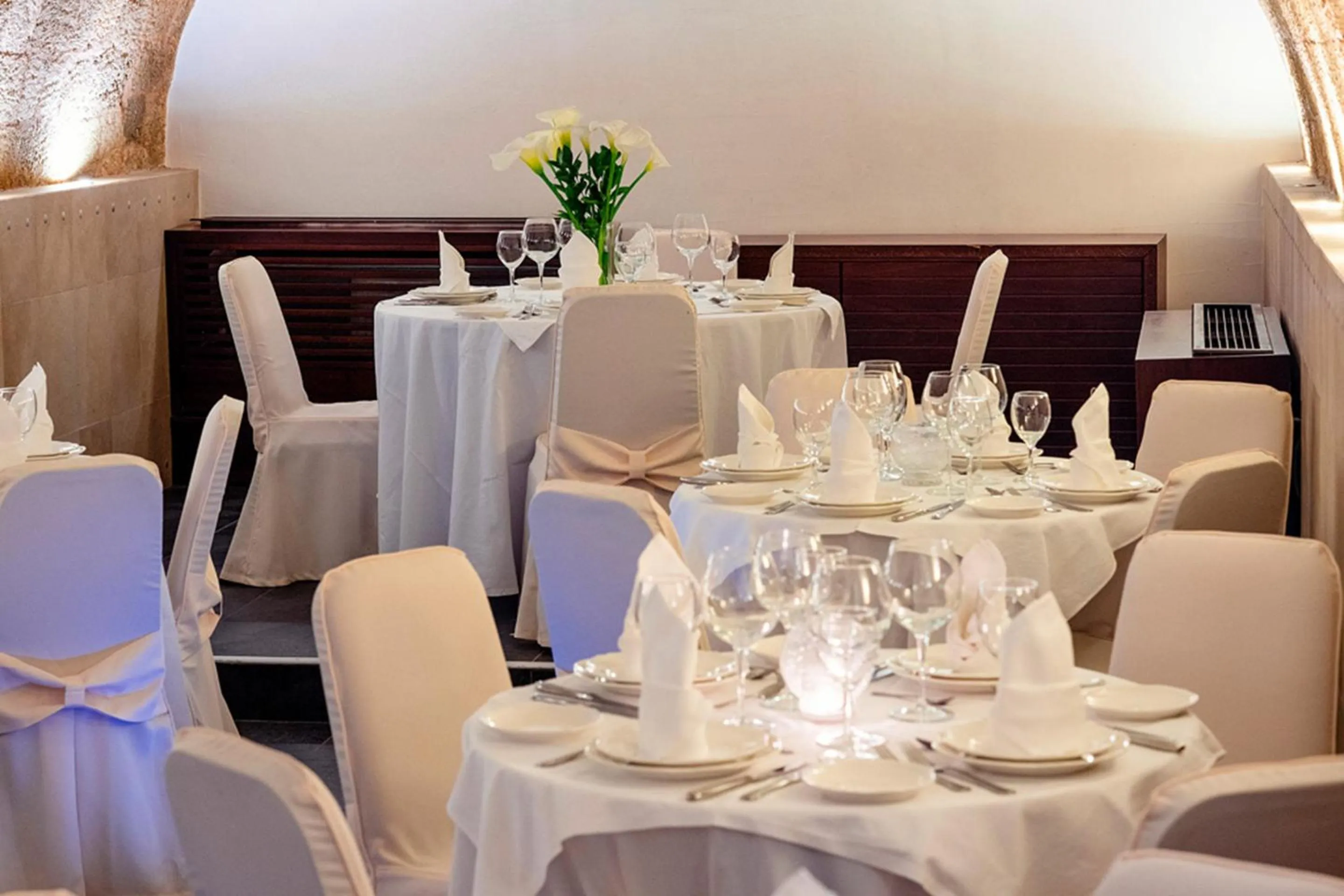 Restaurant/places to eat in Avalon Boutique Hotel Rhodes