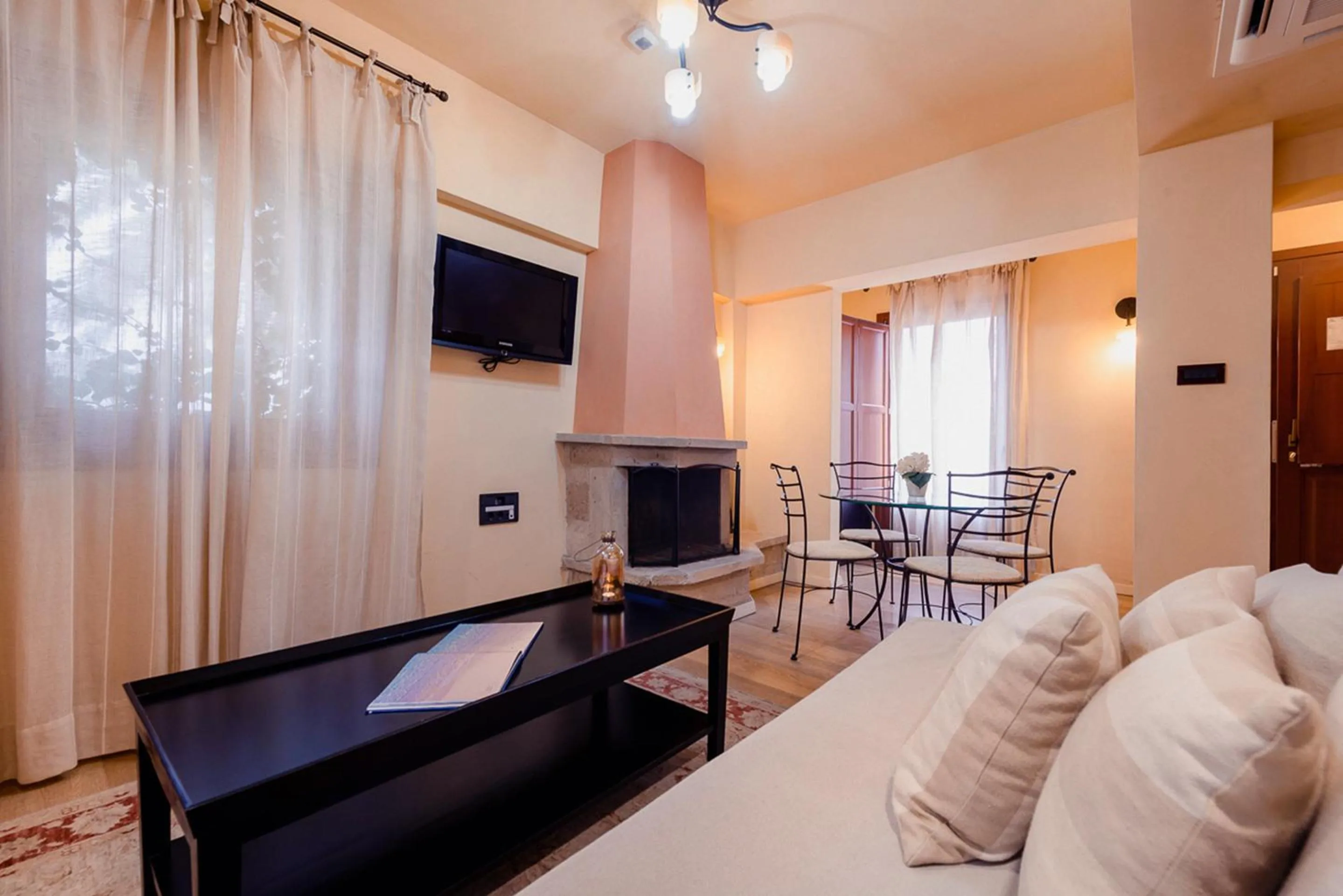 TV and multimedia in Avalon Boutique Hotel Rhodes