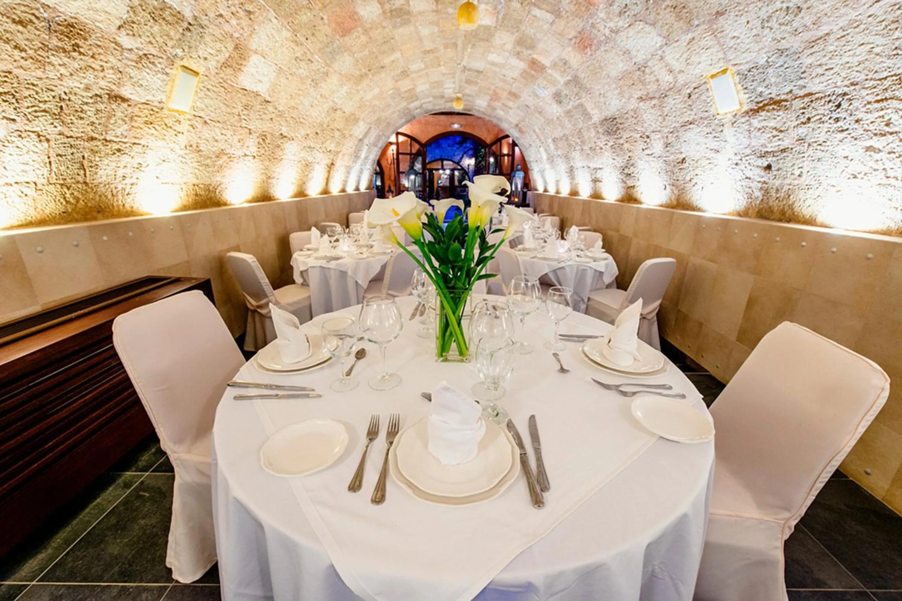 Restaurant/places to eat in Avalon Boutique Hotel Rhodes