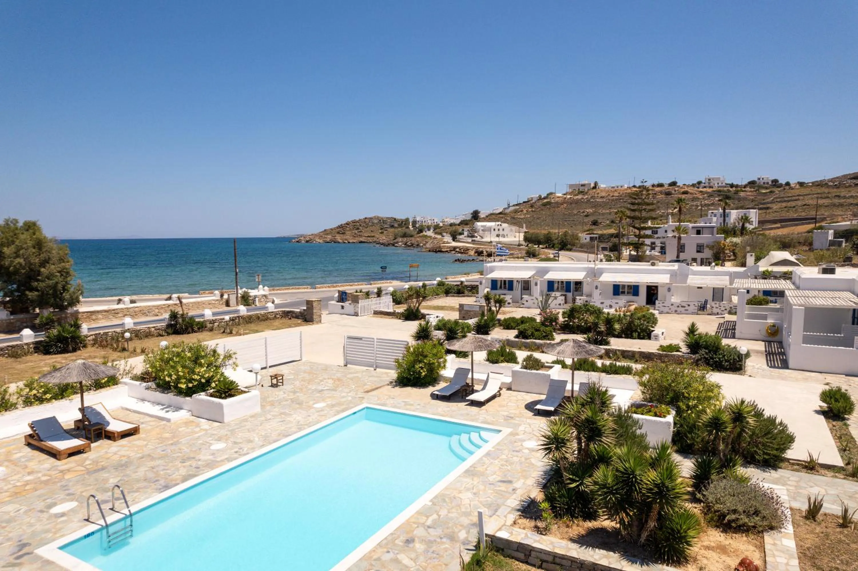 Property building in Naoussa Hotel Paros by Booking Kottas