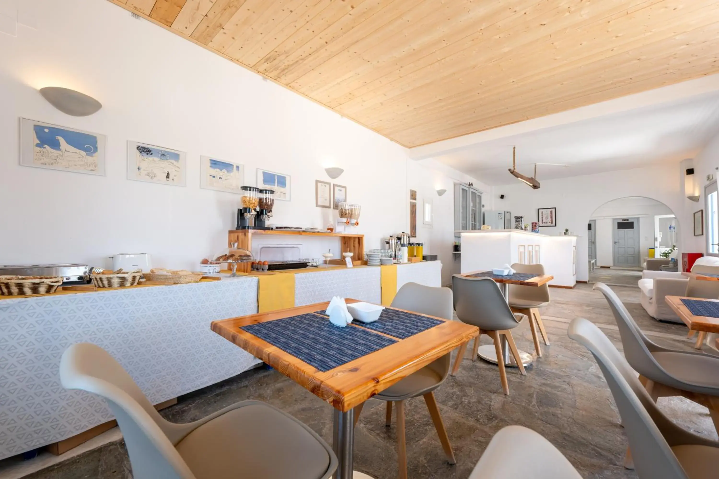 Buffet breakfast in Naoussa Hotel Paros by Booking Kottas Buffet breakfast in Naoussa Hotel Paros by Booking Kottas