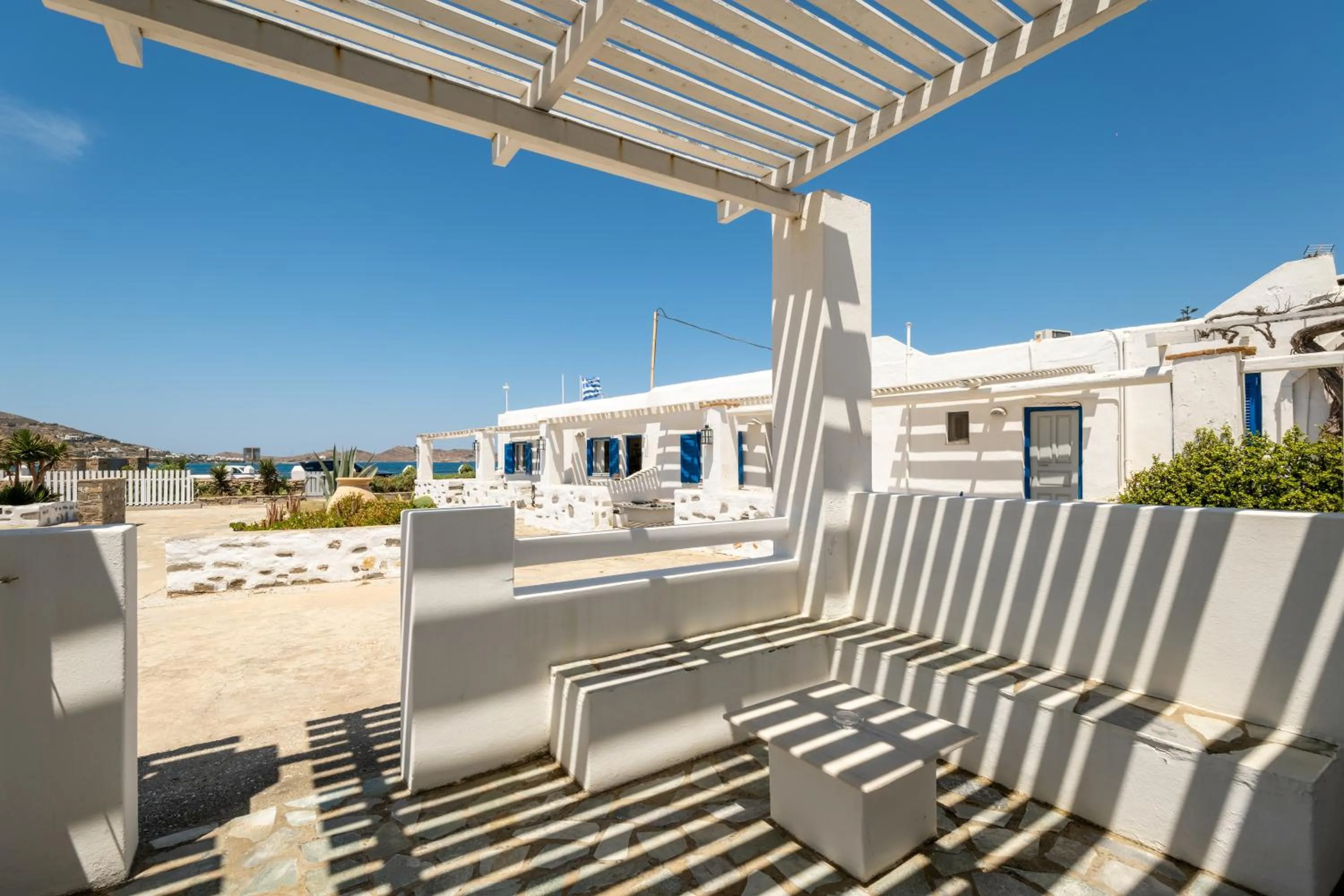 Property building in Naoussa Hotel Paros by Booking Kottas