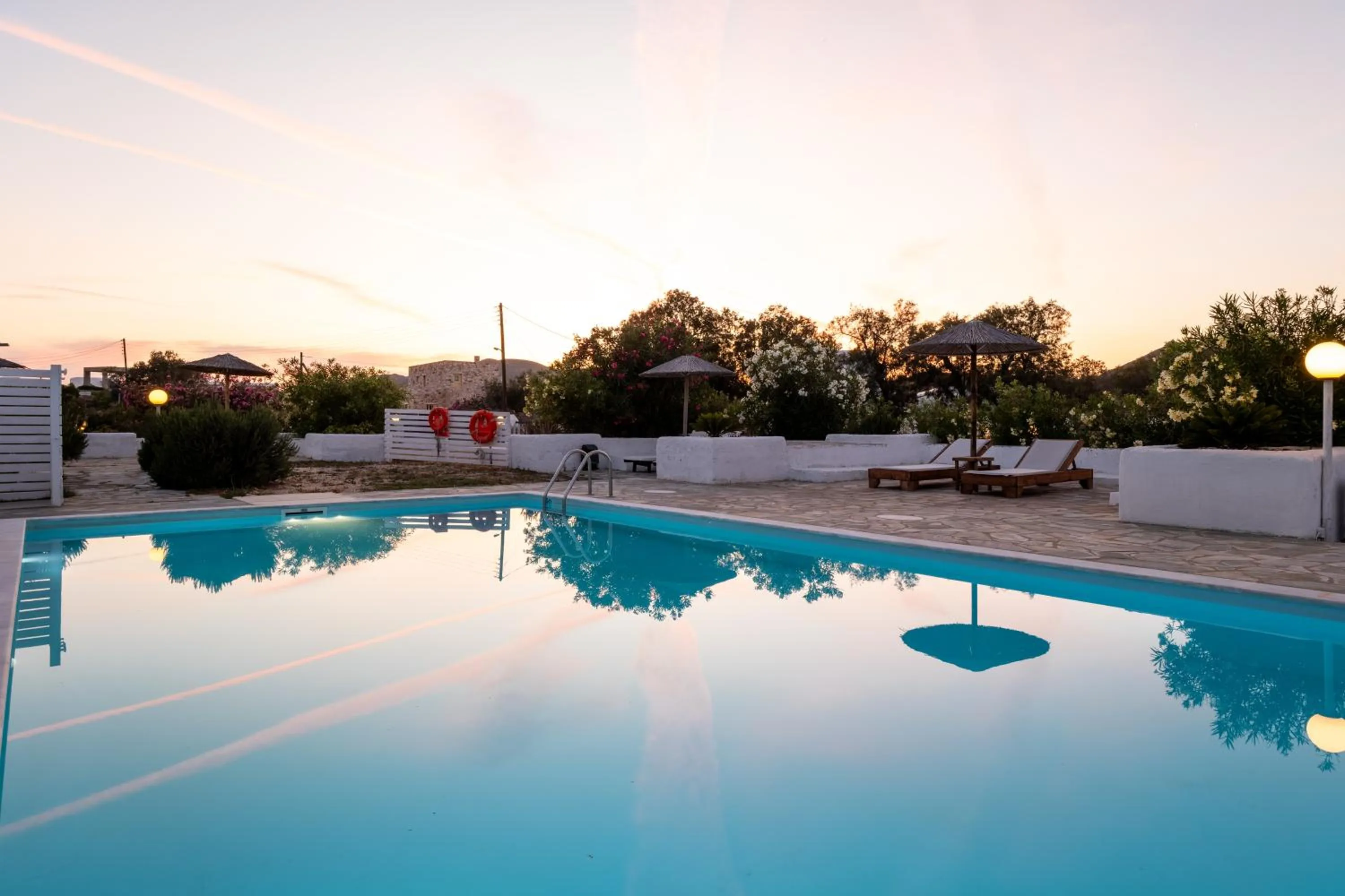 Property building in Naoussa Hotel Paros by Booking Kottas