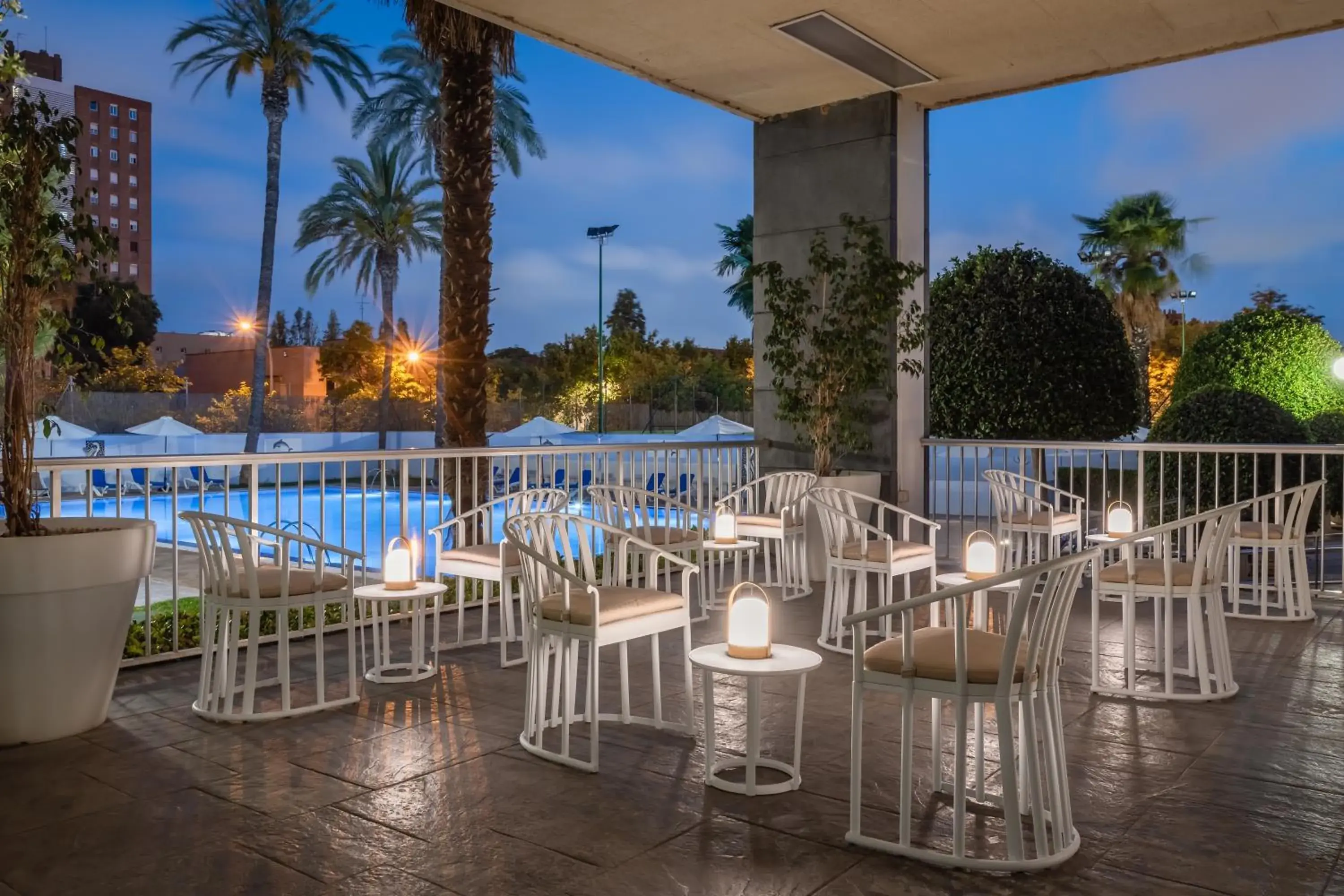 Pool view in Hotel Medium Valencia Pool view in Hotel Medium Valencia