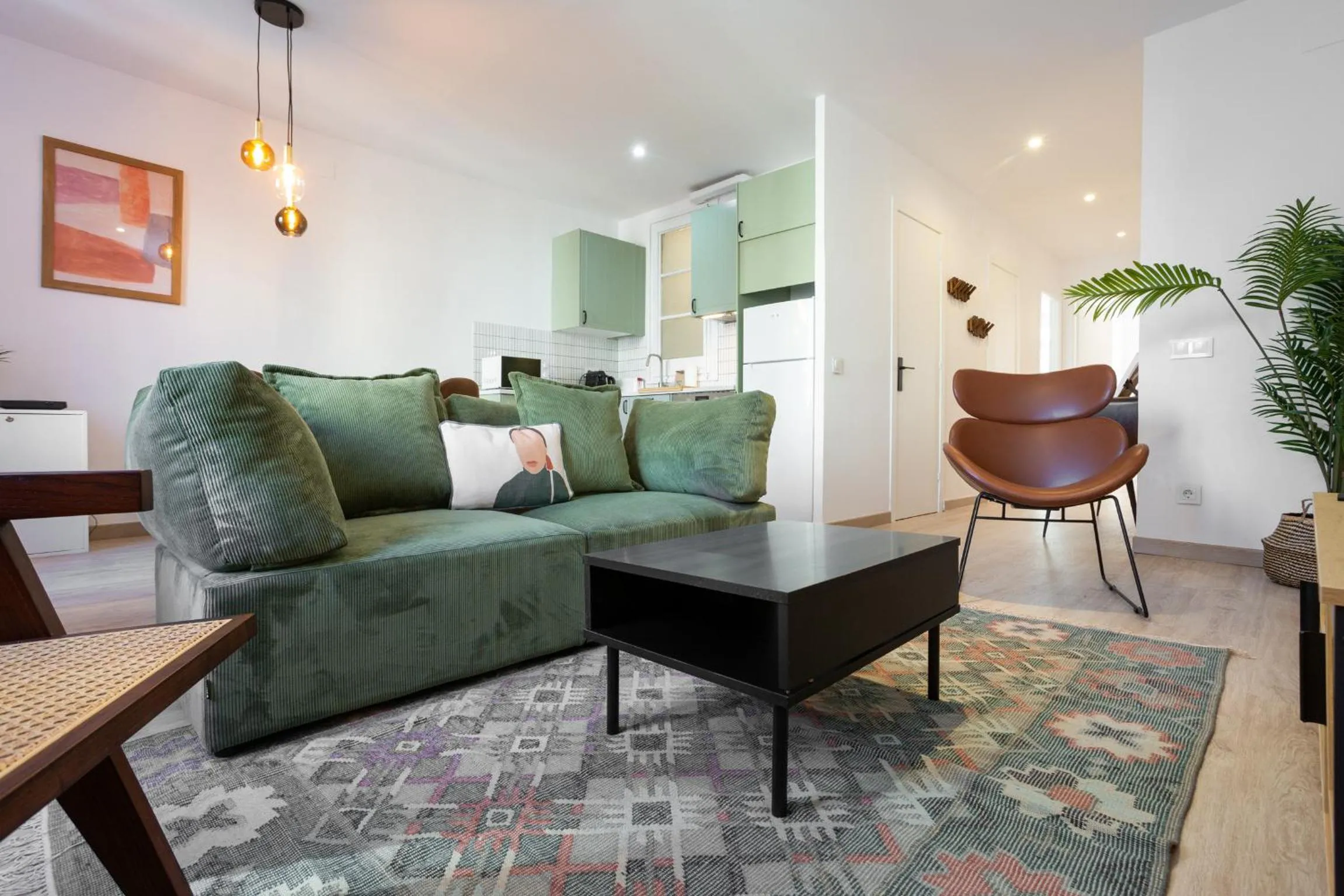 11CRC1037 Newly decorated apartment near Sants Station
