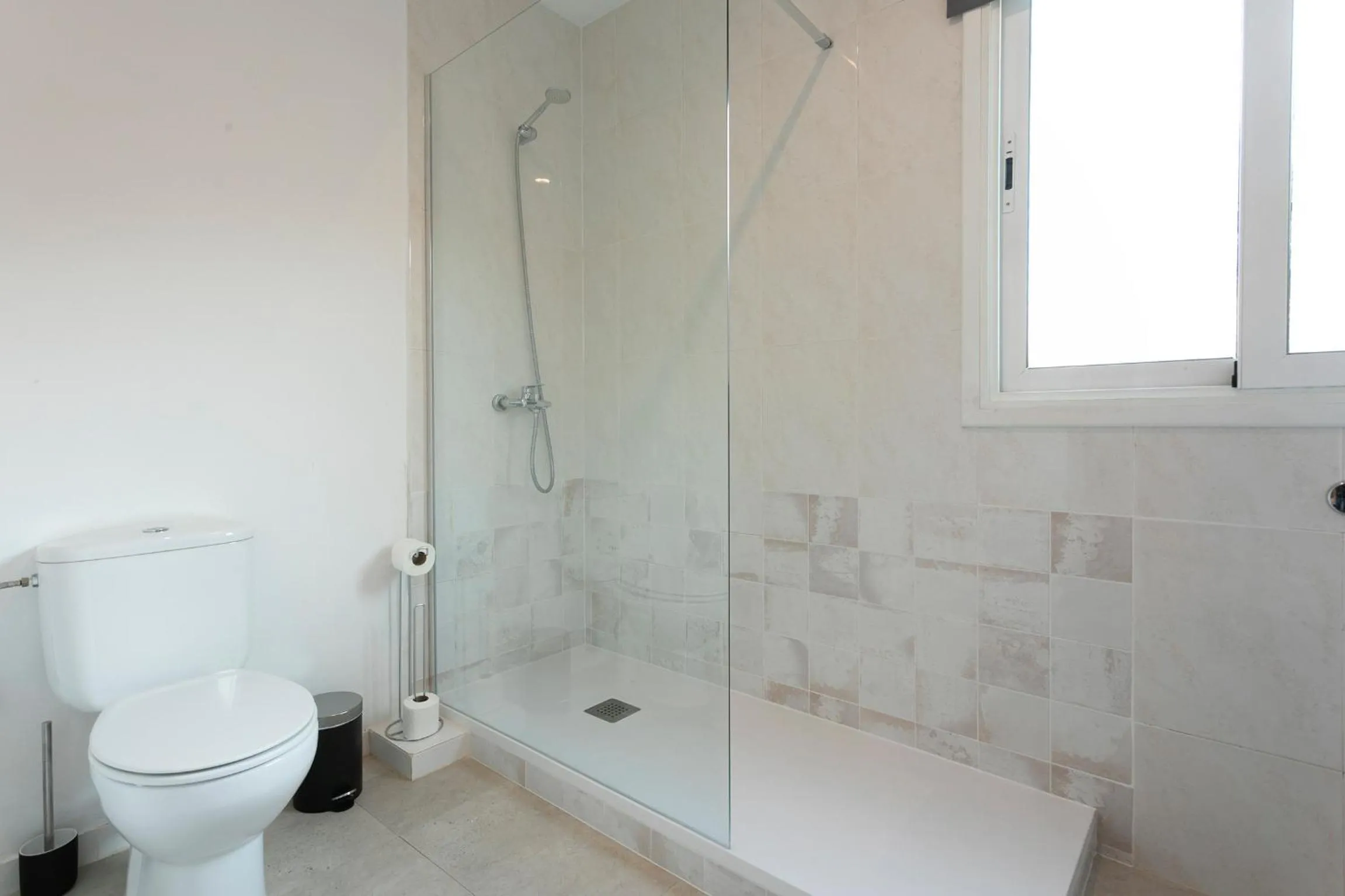 11CRC1037 Newly decorated apartment near Sants Station