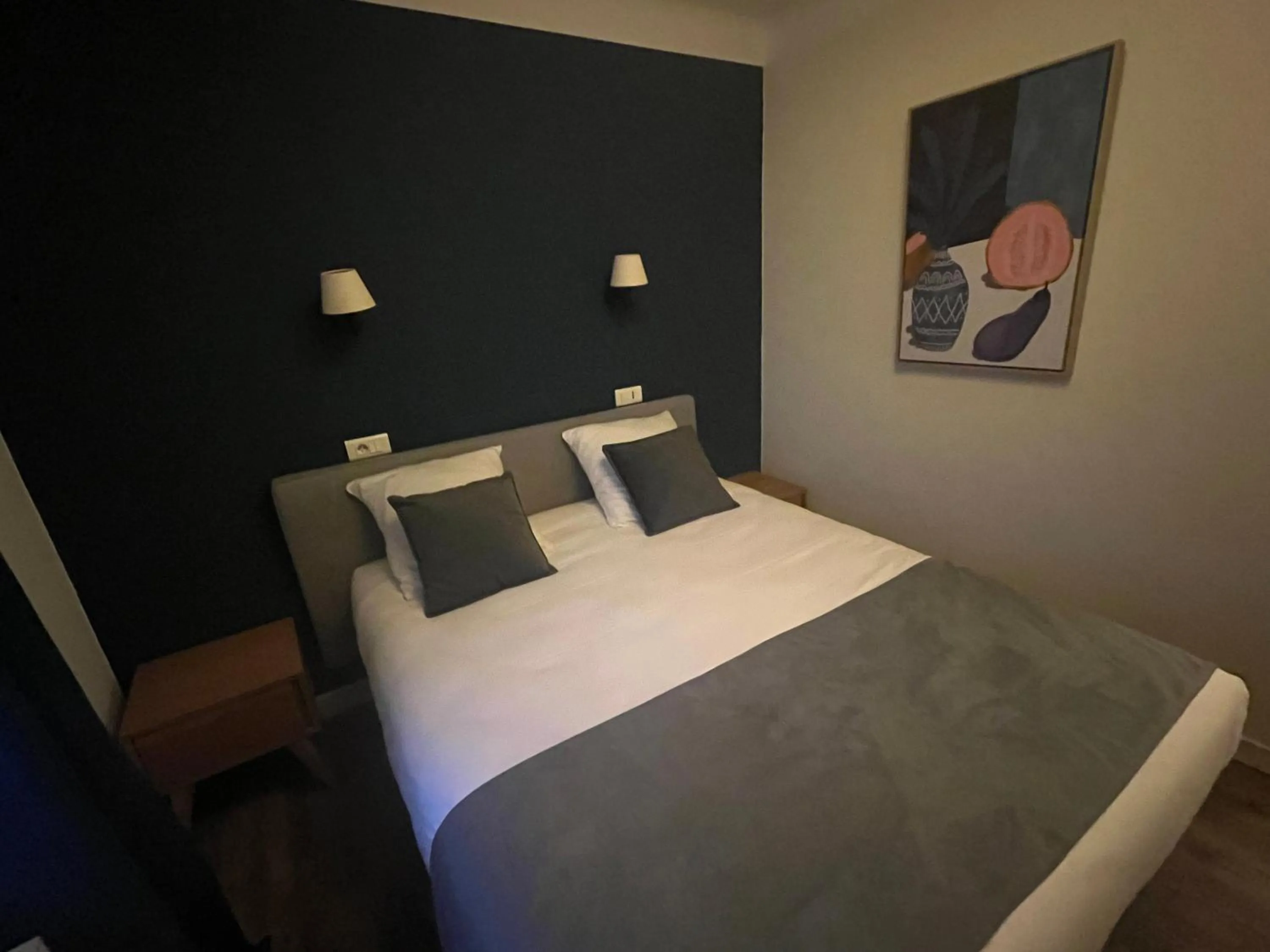 Bed in Le Clos d'Orange - Hotel & ville de Provence