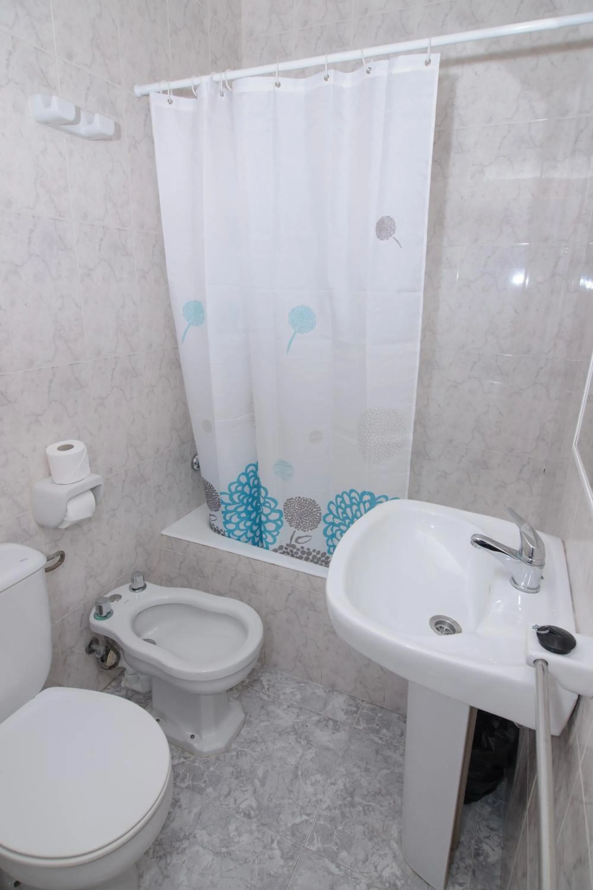 Bathroom in Hostal Rosalia