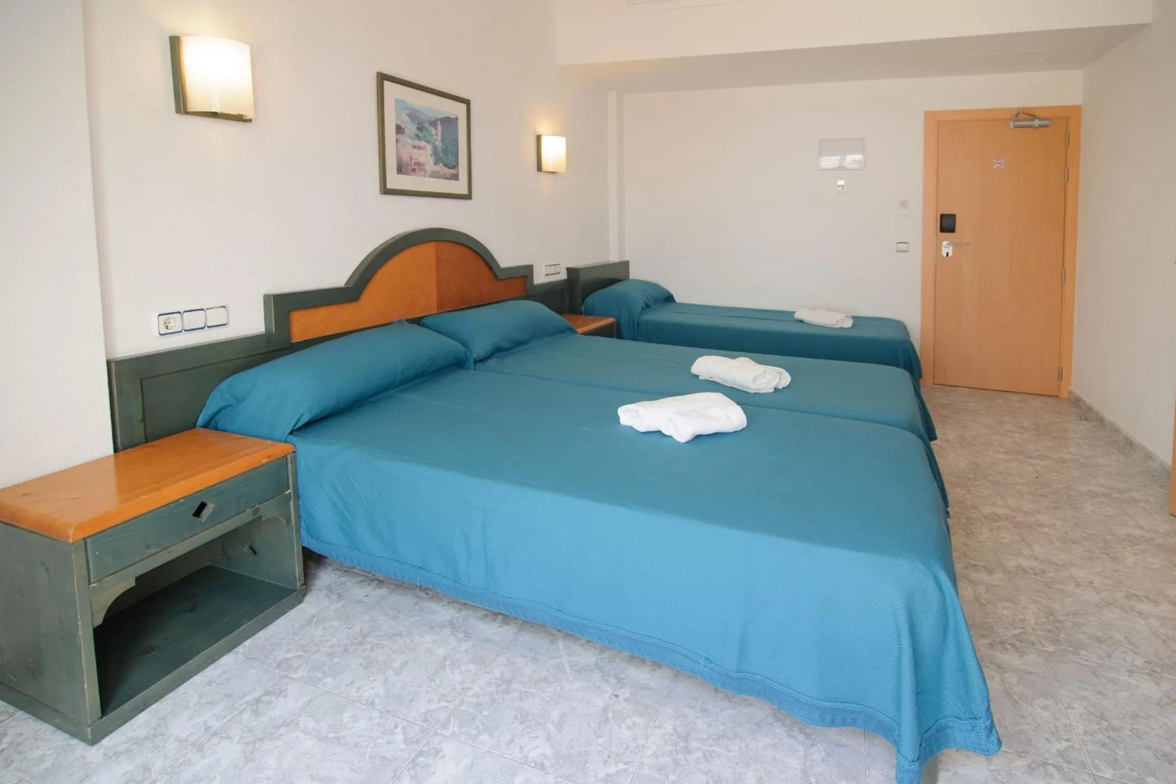 Photo of the whole room, Bed in Hostal Rosalia