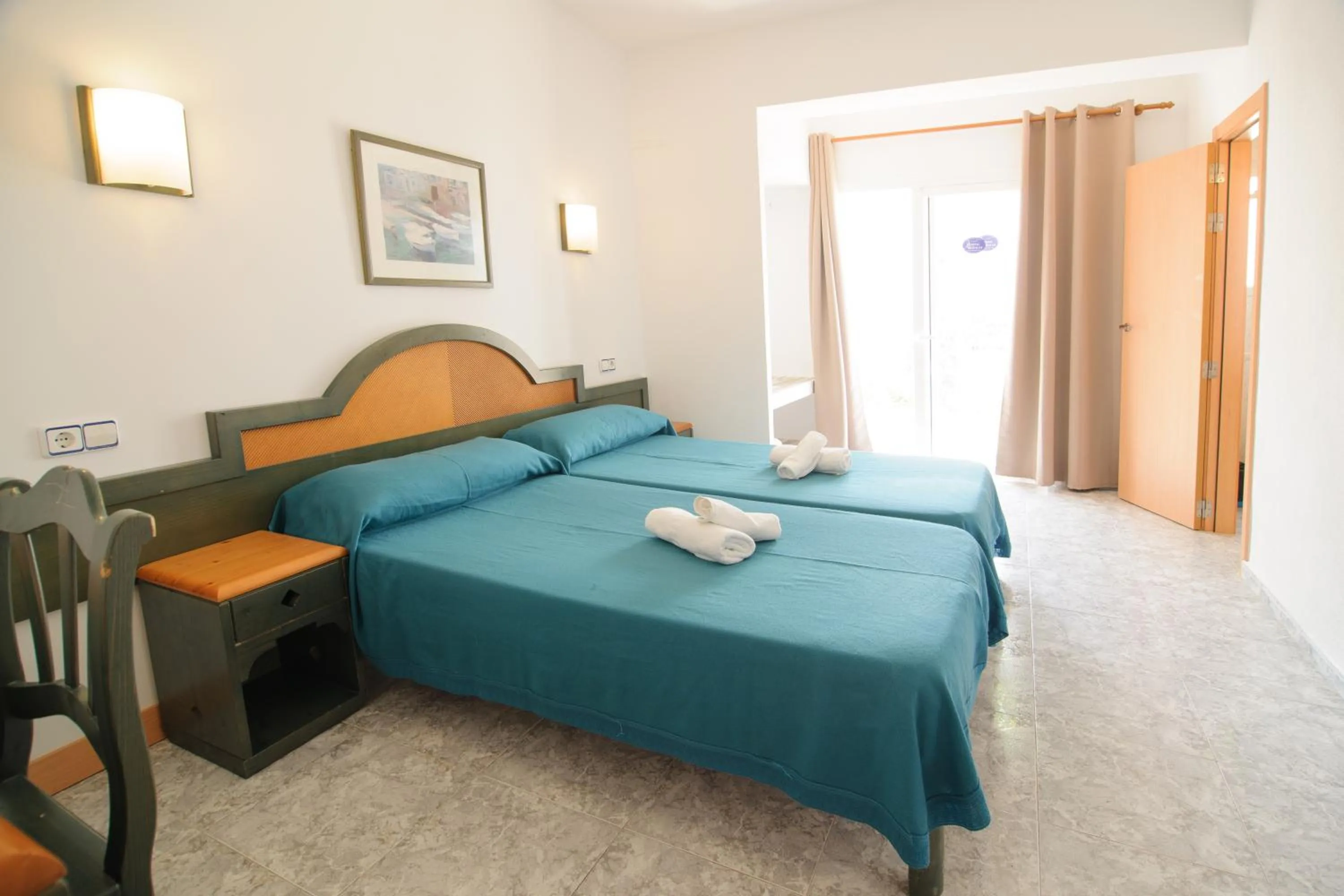 Photo of the whole room, Bed in Hostal Rosalia