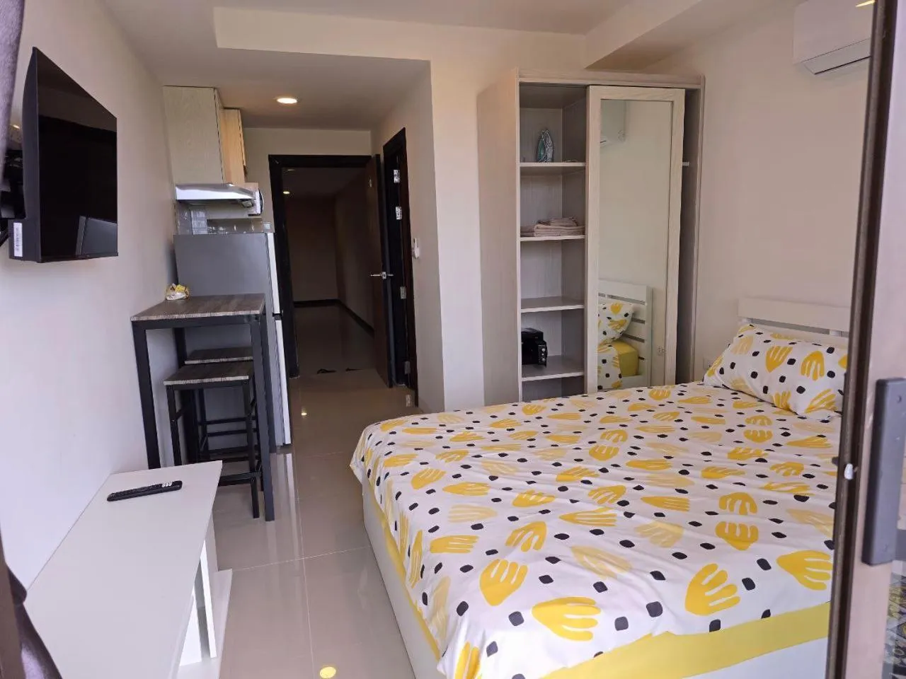 Bed in 777 Beach Condo Phuket