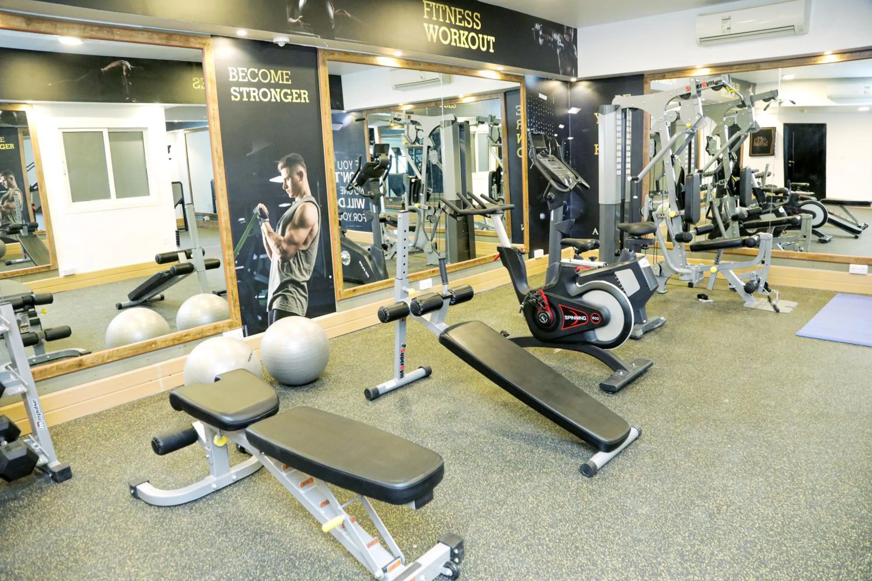 Fitness centre/facilities in Alain Hotel Apartments Ajman