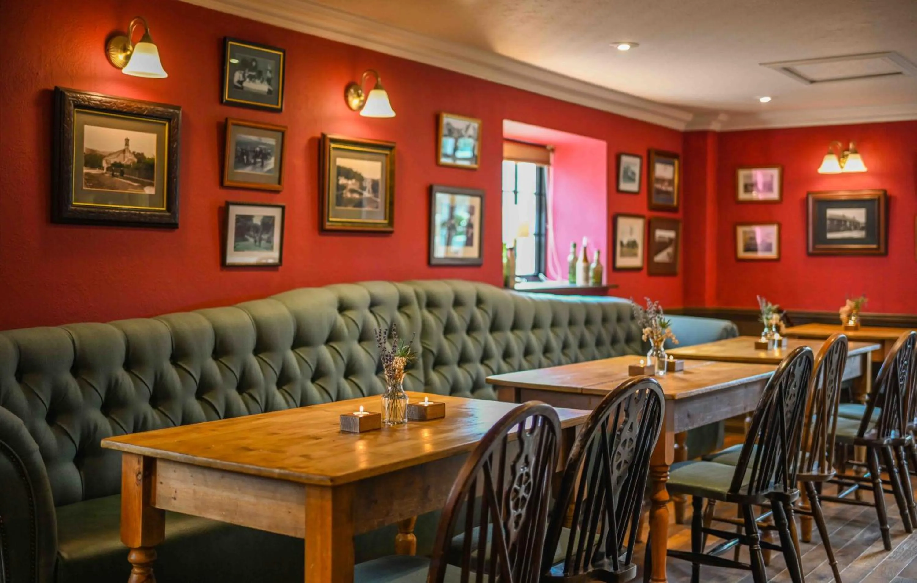 Restaurant/places to eat in Cross Keys Inn Ettrickbridge