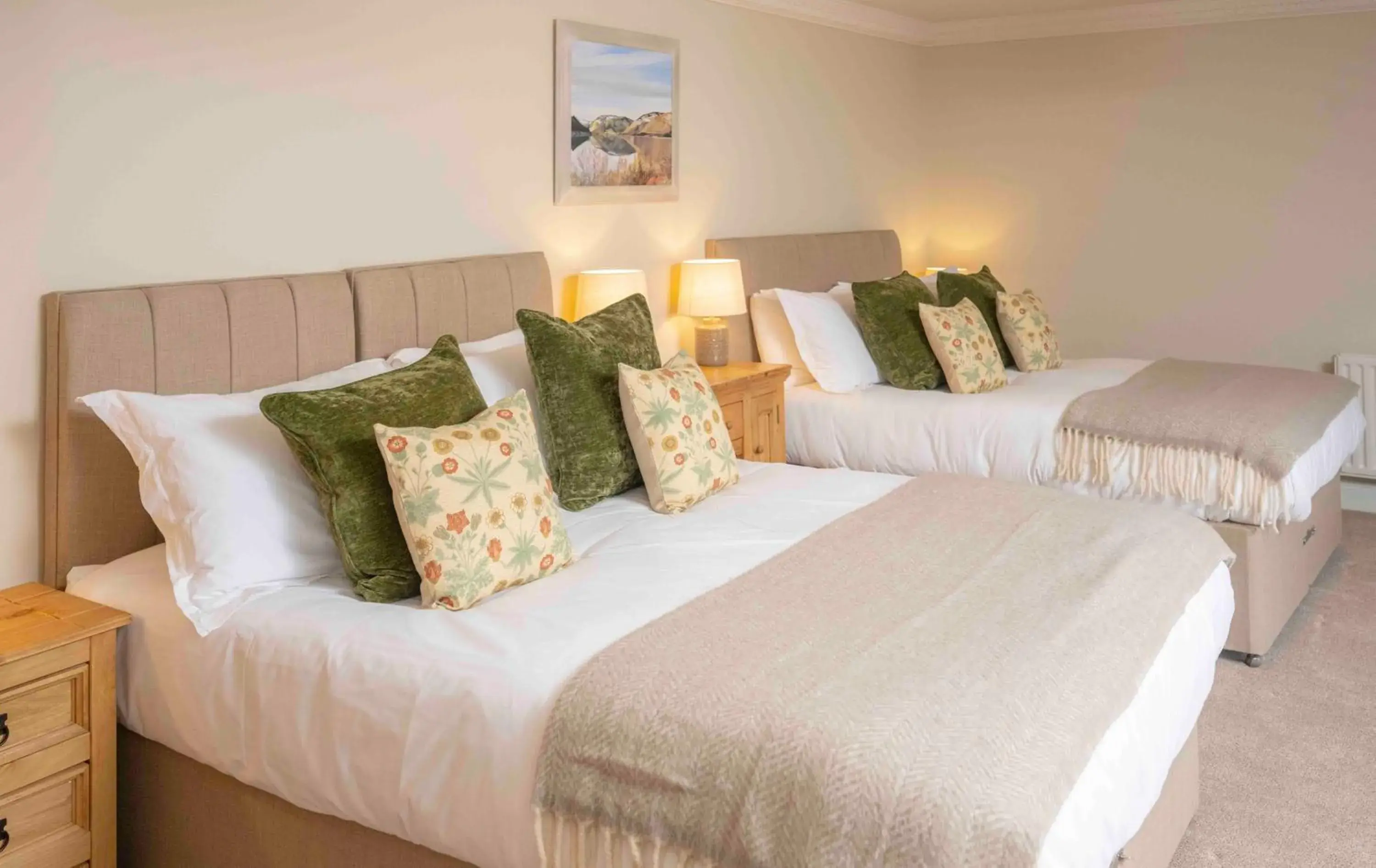 Family Room in Cross Keys Inn Ettrickbridge Family Room in Cross Keys Inn Ettrickbridge