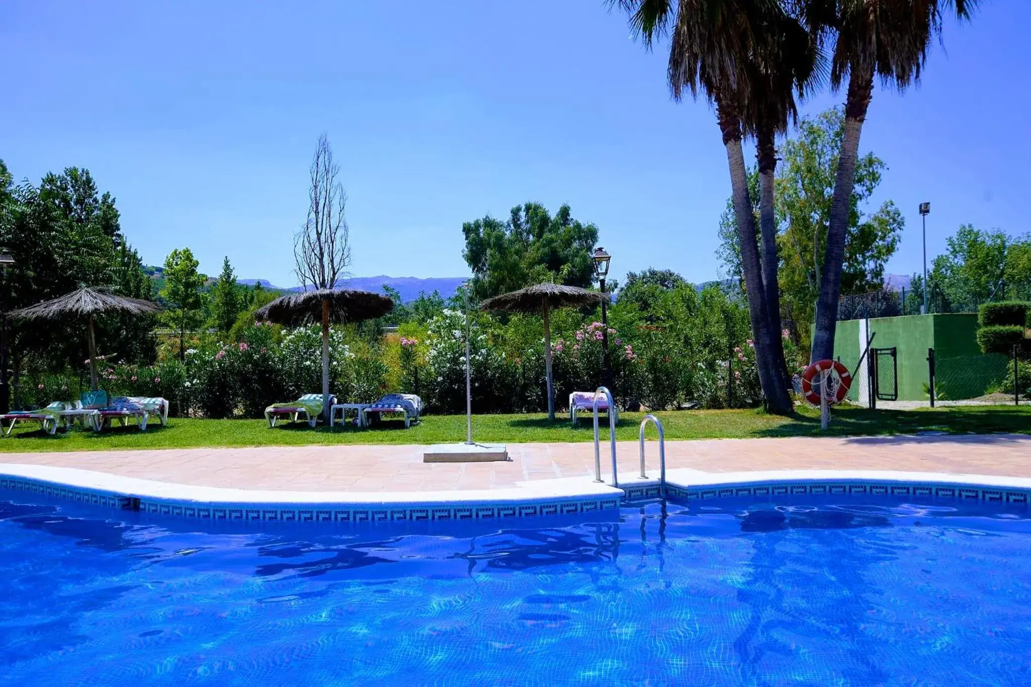 Pool view in Hotel Ronda Valley Pool view in Hotel Ronda Valley