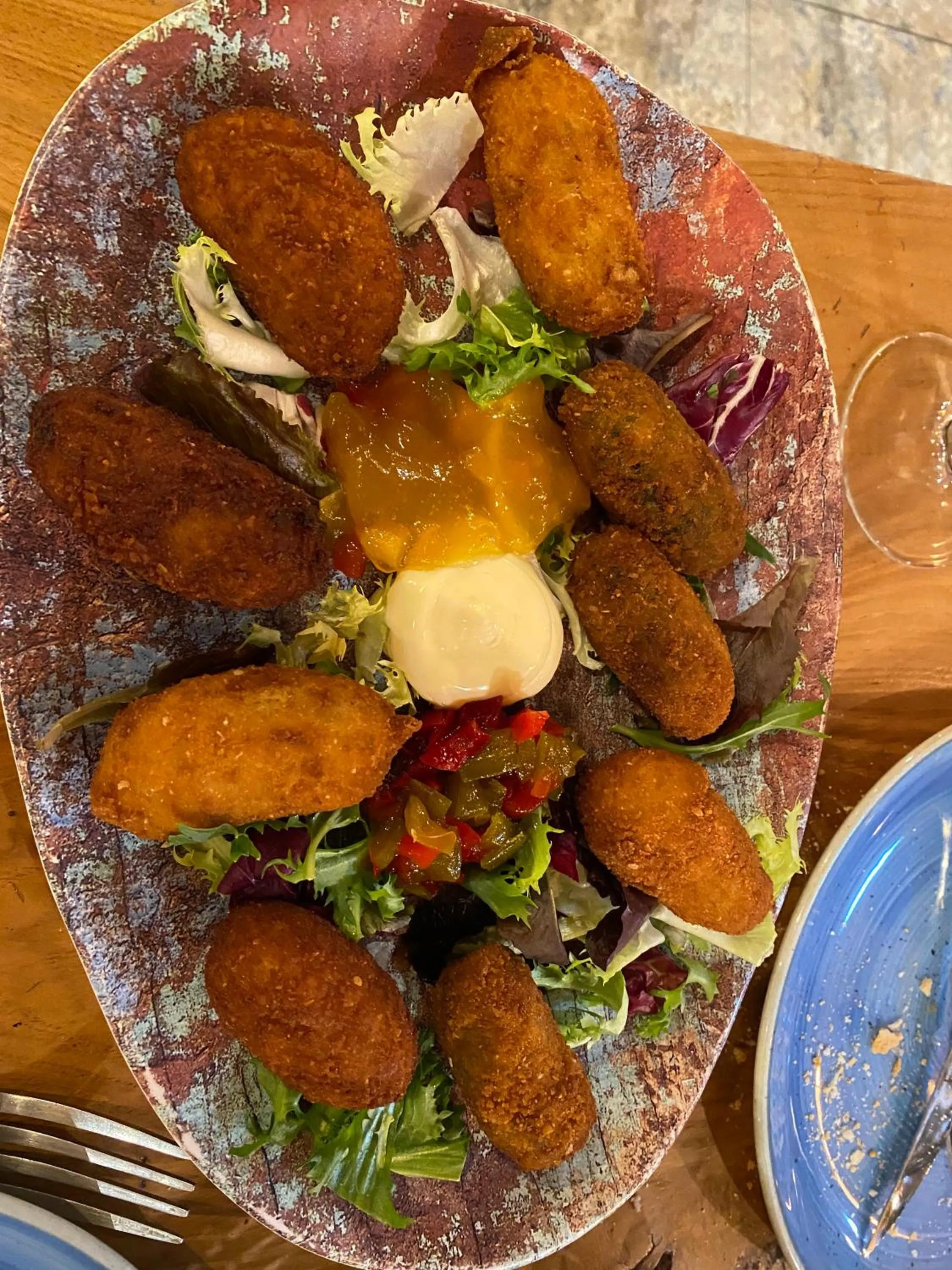 Restaurant/places to eat in Hotel Ronda Valley