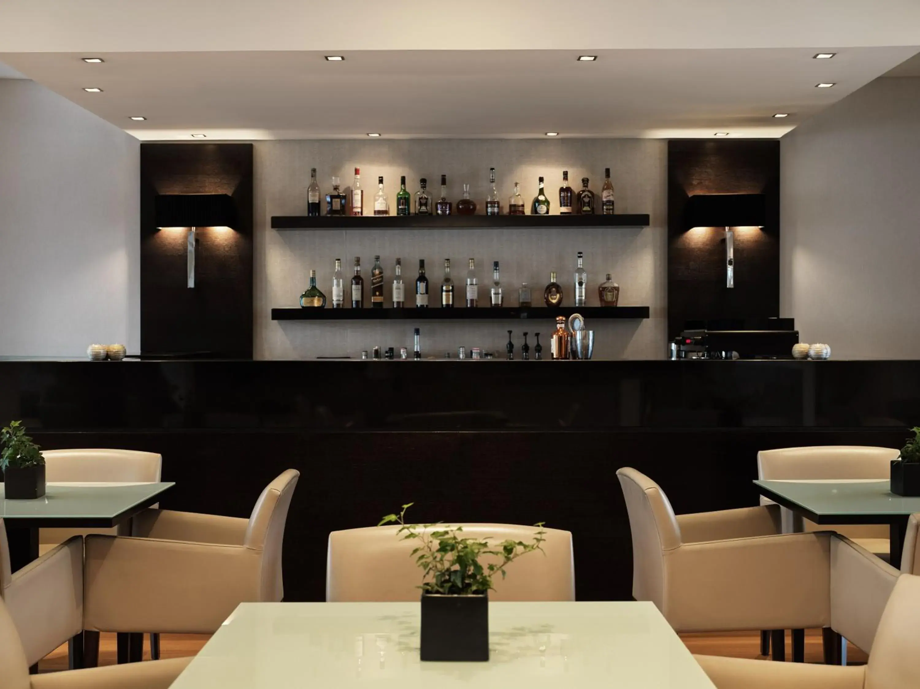 Restaurant/places to eat in Galaxy Iraklio Hotel Restaurant/places to eat in Galaxy Iraklio Hotel