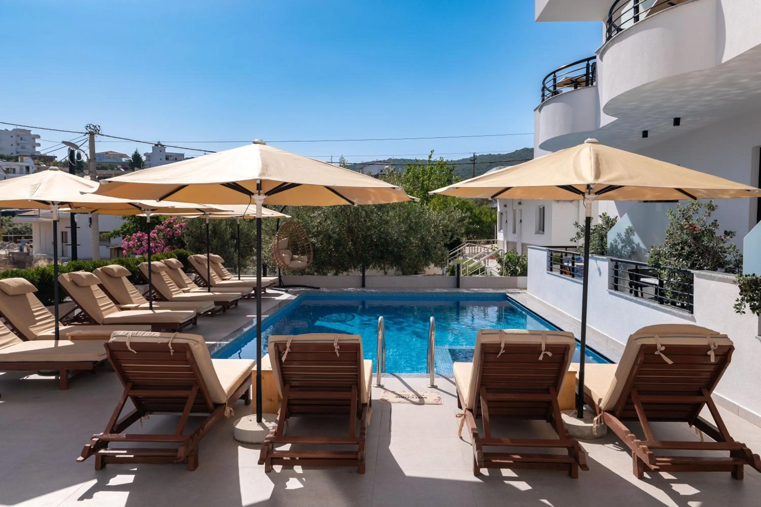 Swimming pool in Monel Hotel