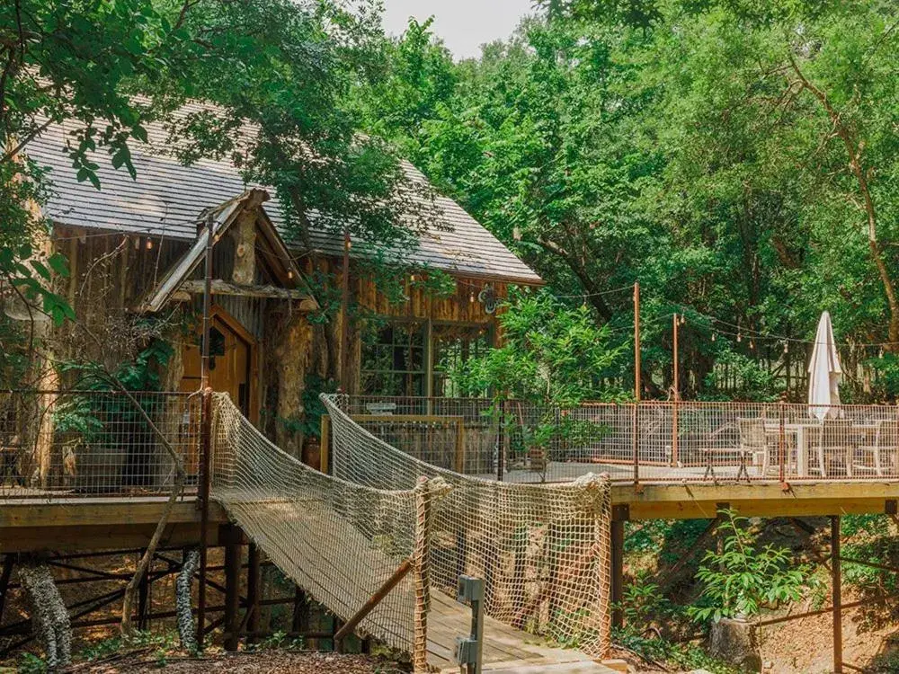 Hobbit Treehouse with waterfall on the Brazos River! 350 acres! Tubing! Petting zoo! Hobbit Treehouse with waterfall on the Brazos River! 350 acres! Tubing! Petting zoo!