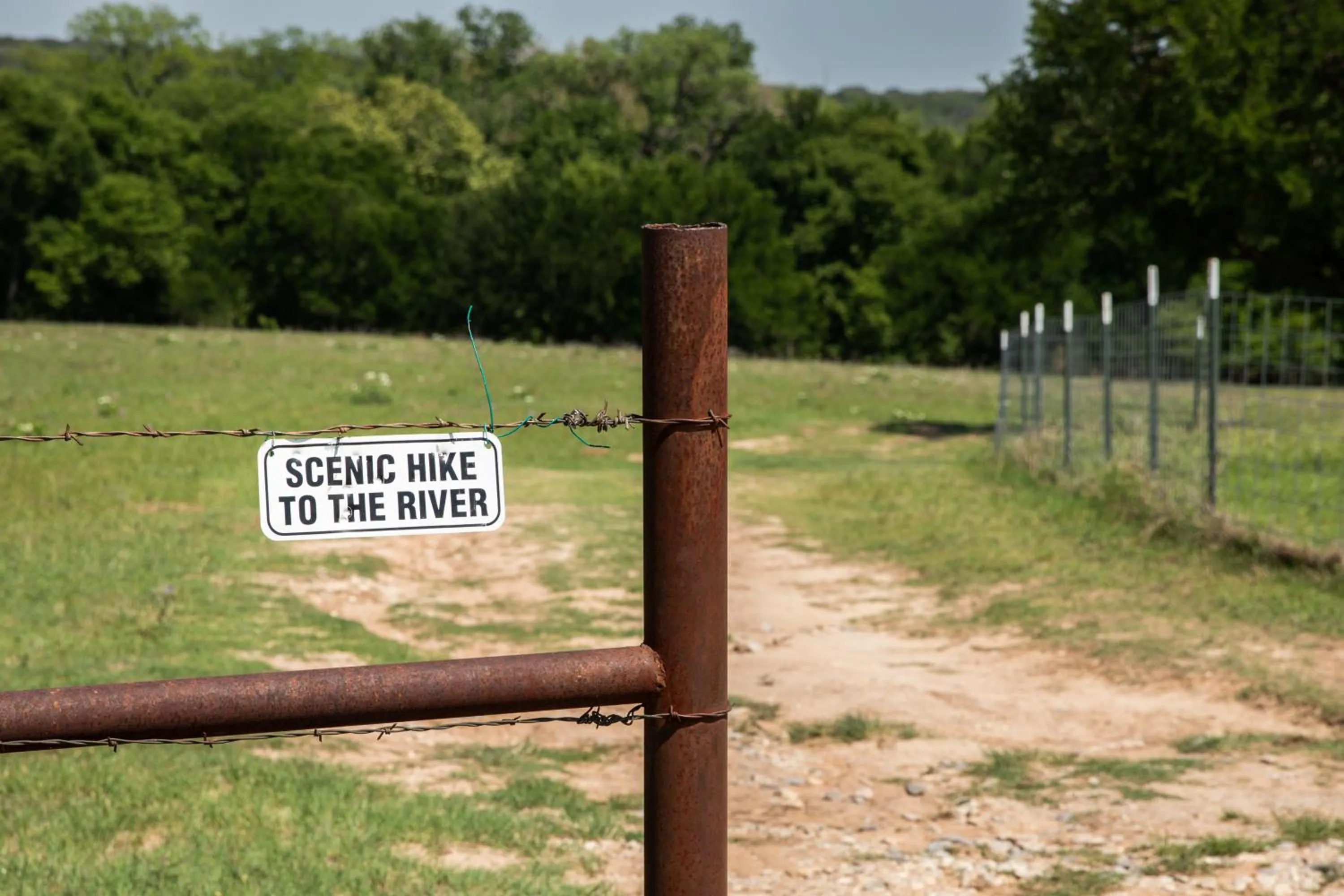 Hobbit Treehouse with waterfall on the Brazos River! 350 acres! Tubing! Petting zoo!