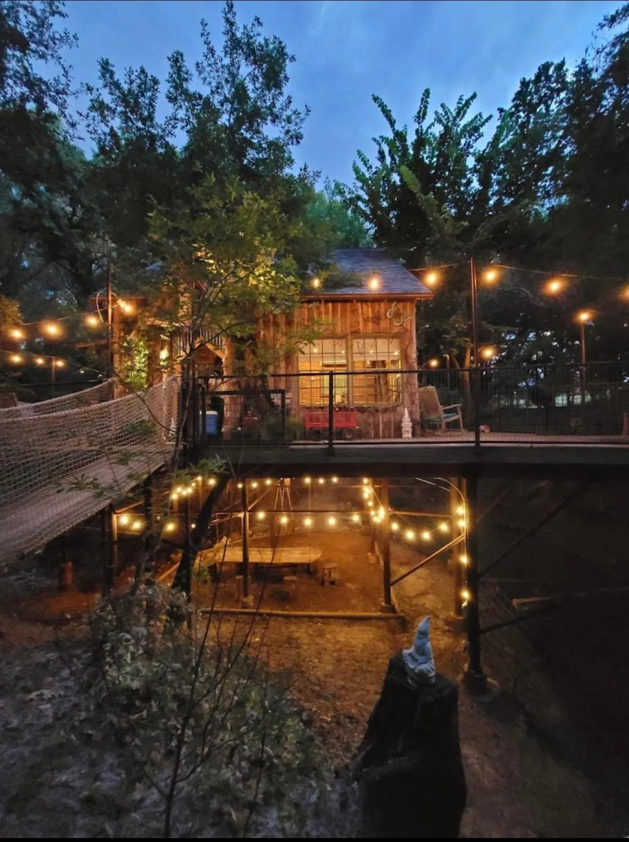 Hobbit Treehouse with waterfall on the Brazos River! 350 acres! Tubing! Petting zoo!