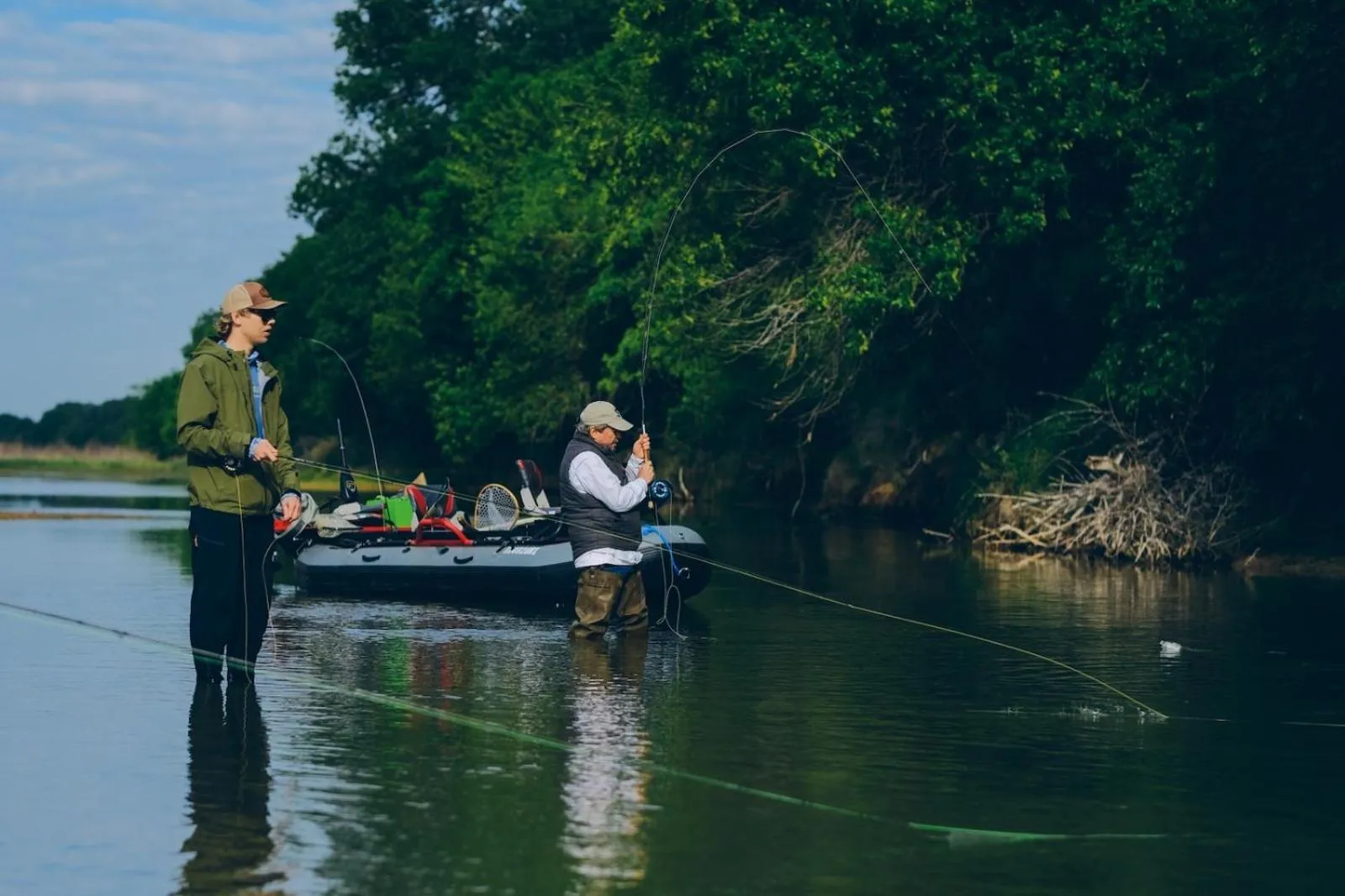 Activities in "Magical Treehouse" w spiral slide off the deck 350 acres on the Brazos River! Tubing! Petting Zoo!
