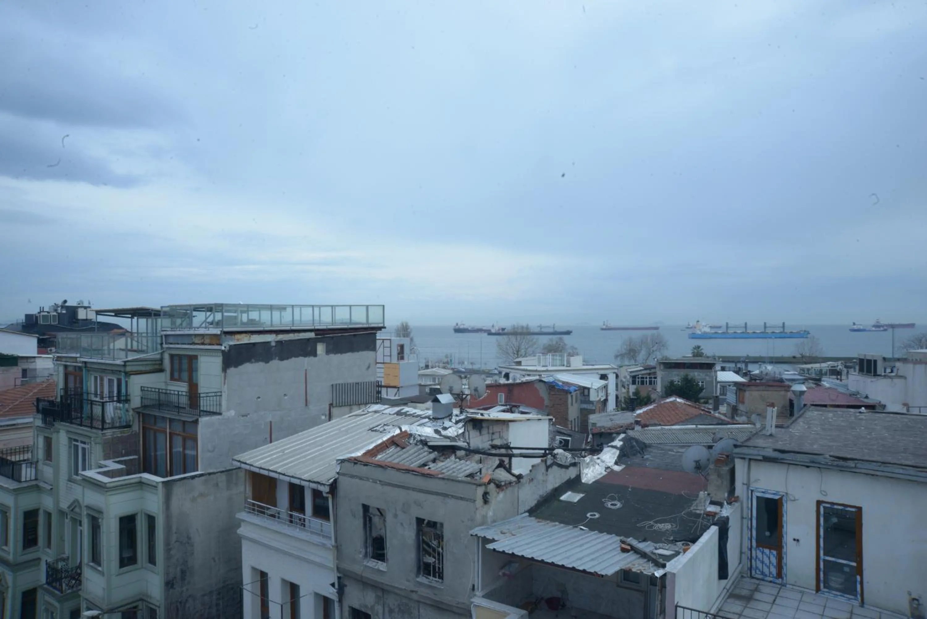 Day in Nova City Hotel