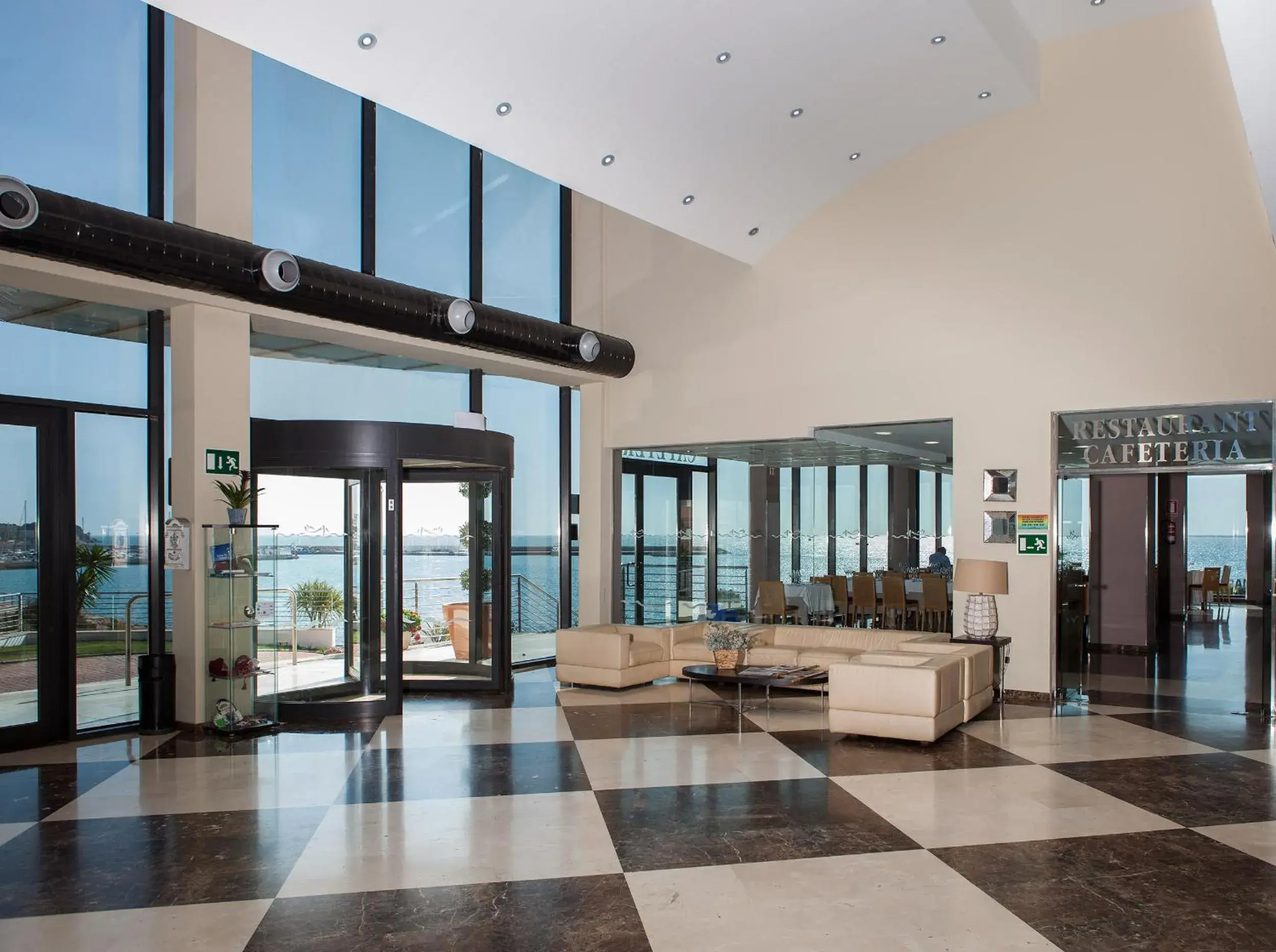 Lobby or reception in Hotel Flamingo Lobby or reception in Hotel Flamingo