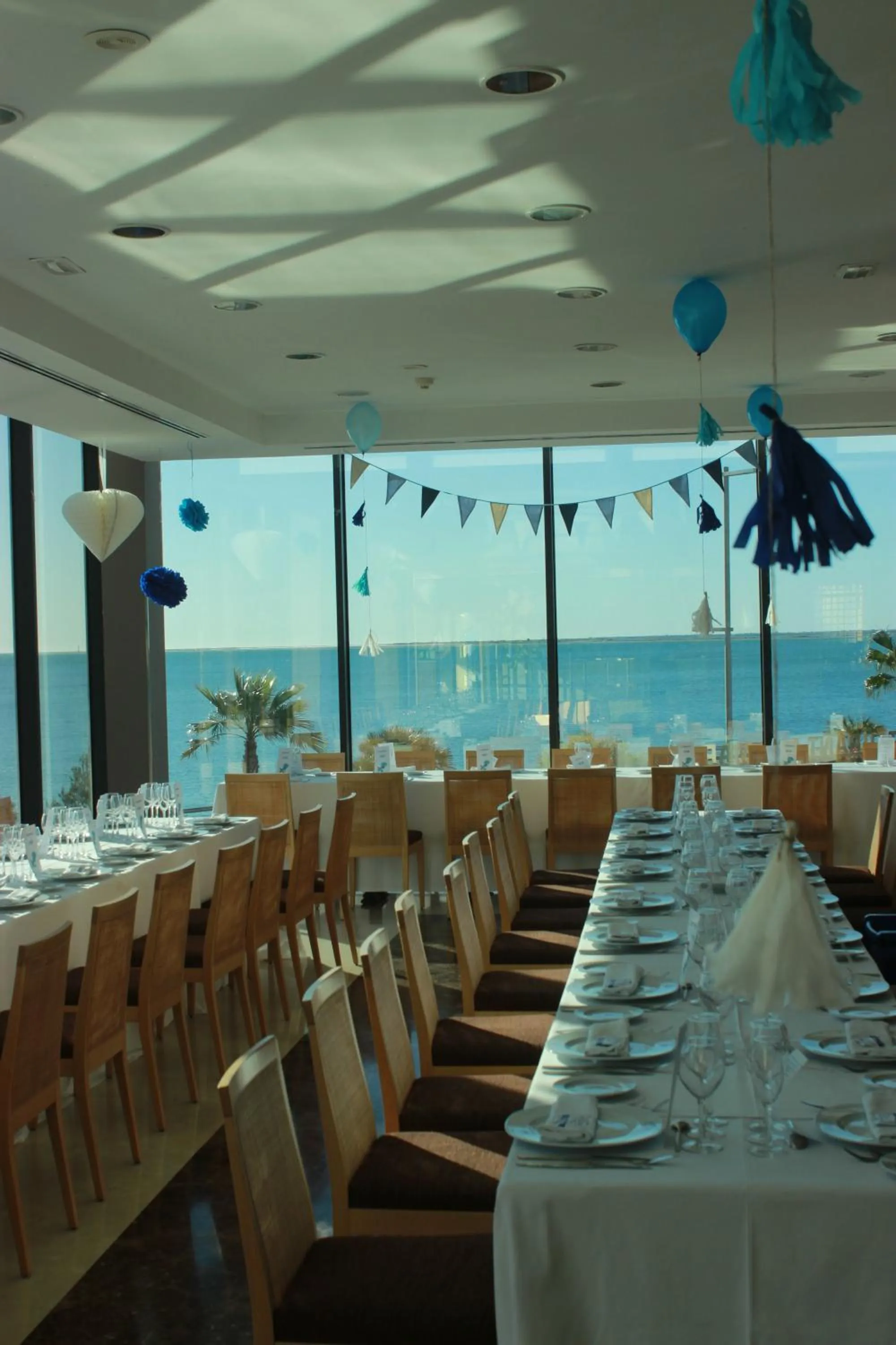 Restaurant/places to eat in Hotel Flamingo