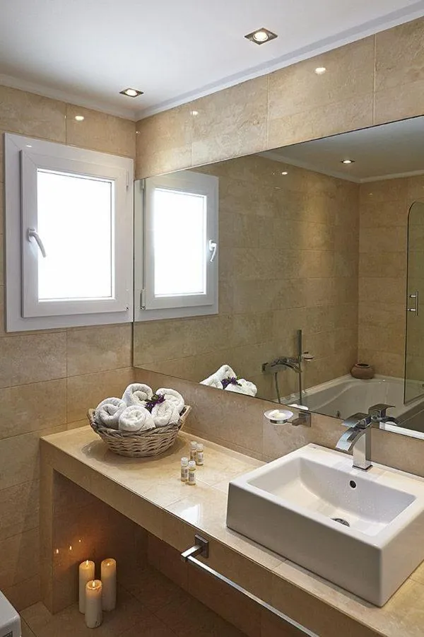 Bathroom in Orizontes Hotel Santorini