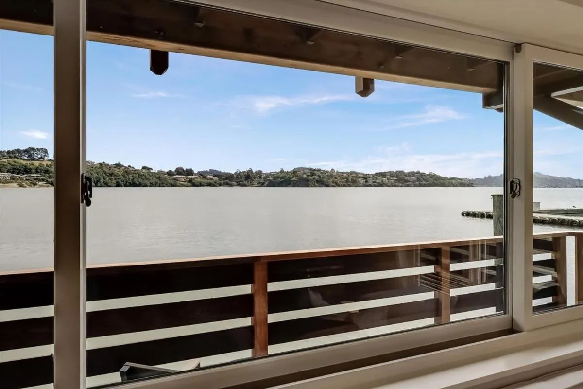 View (from property/room) in Floating Condos of Commodore 11