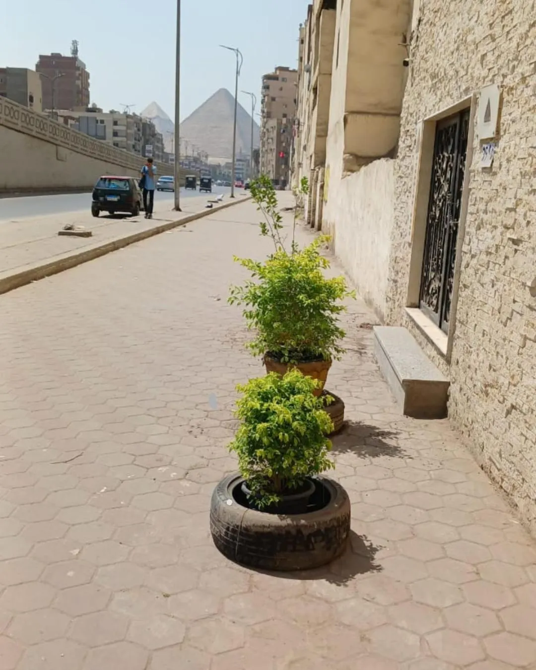 Pyramids Road Guest House