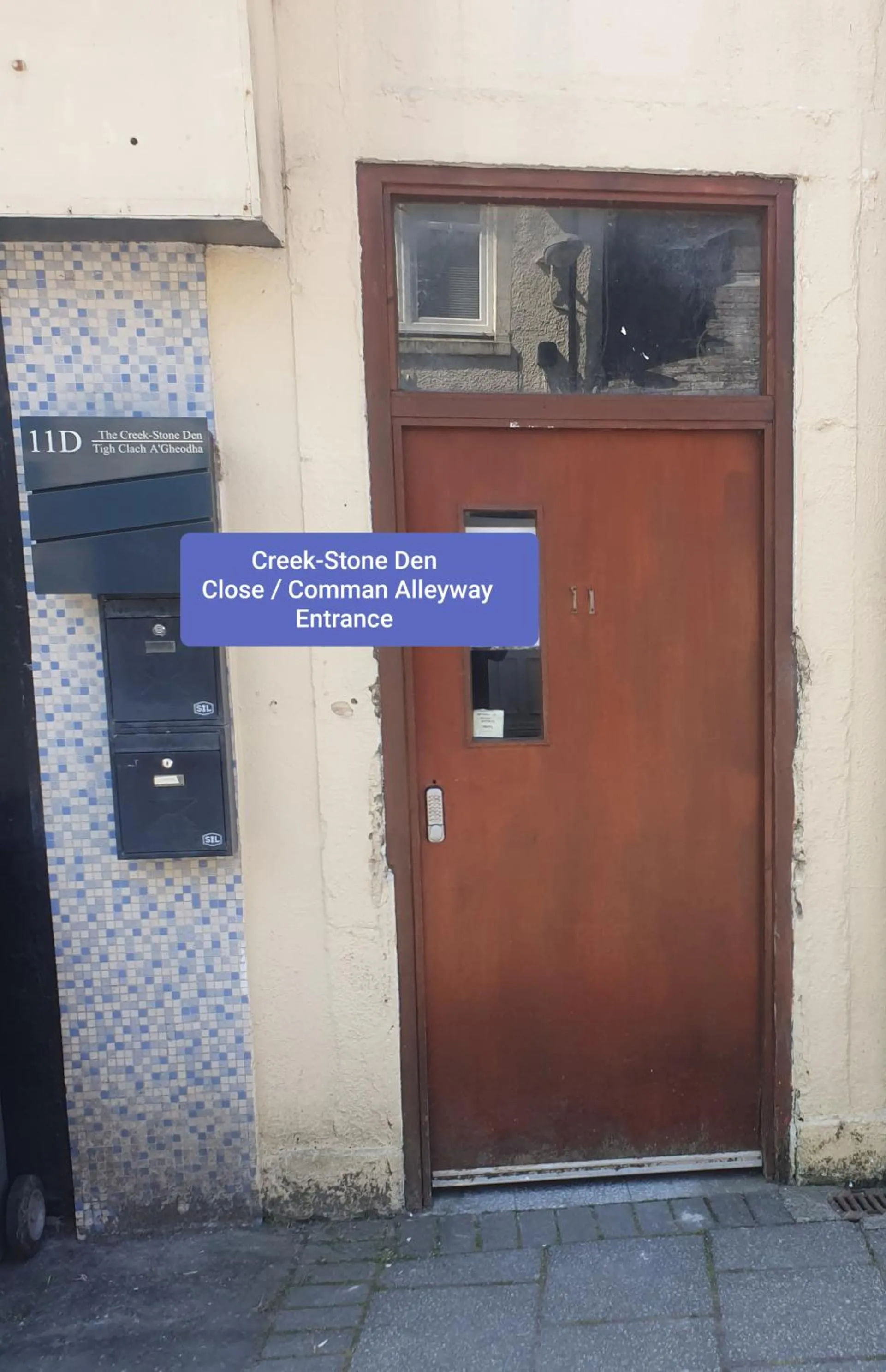 The Creek-Stone Den