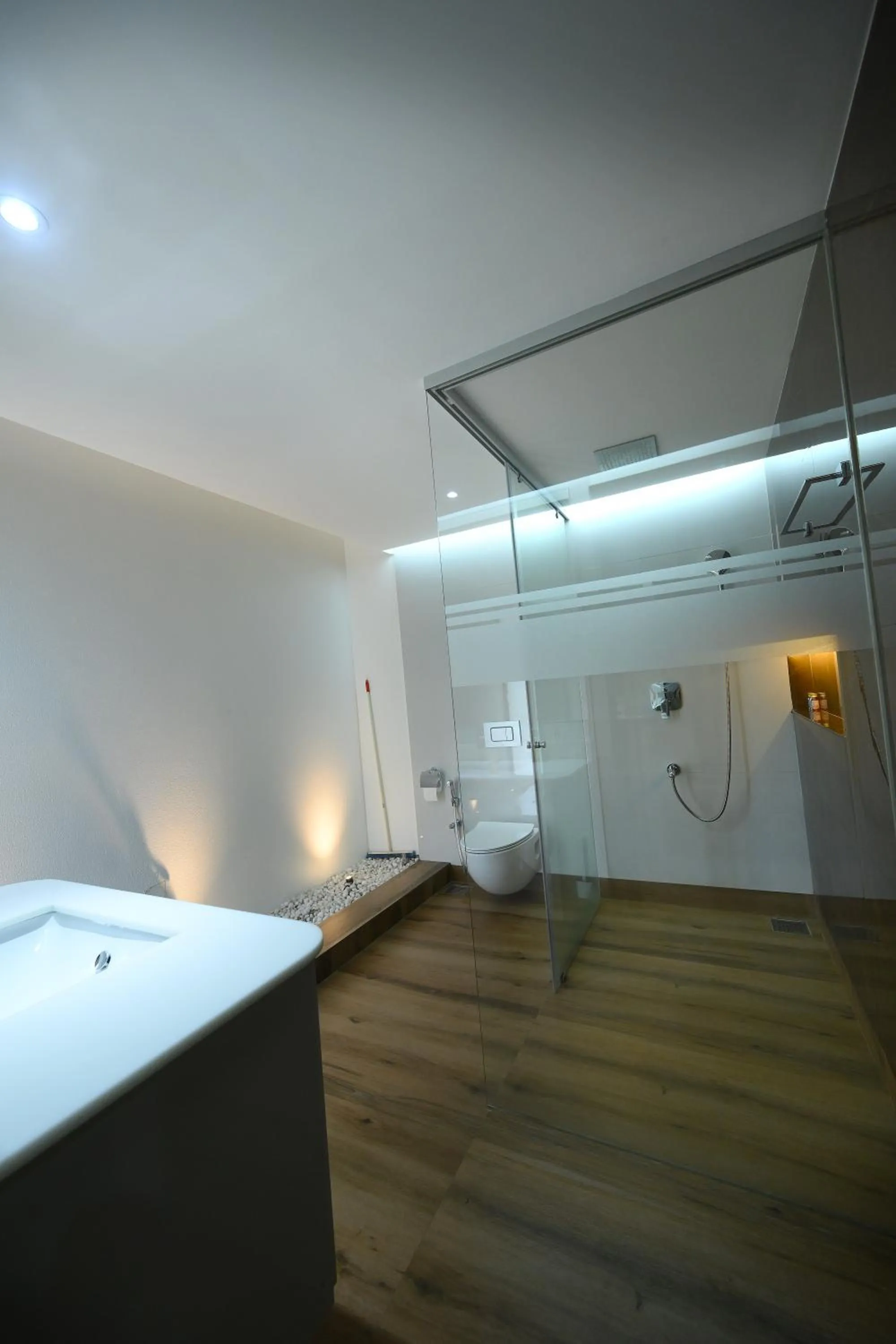 Bathroom, Bed in The Meadows