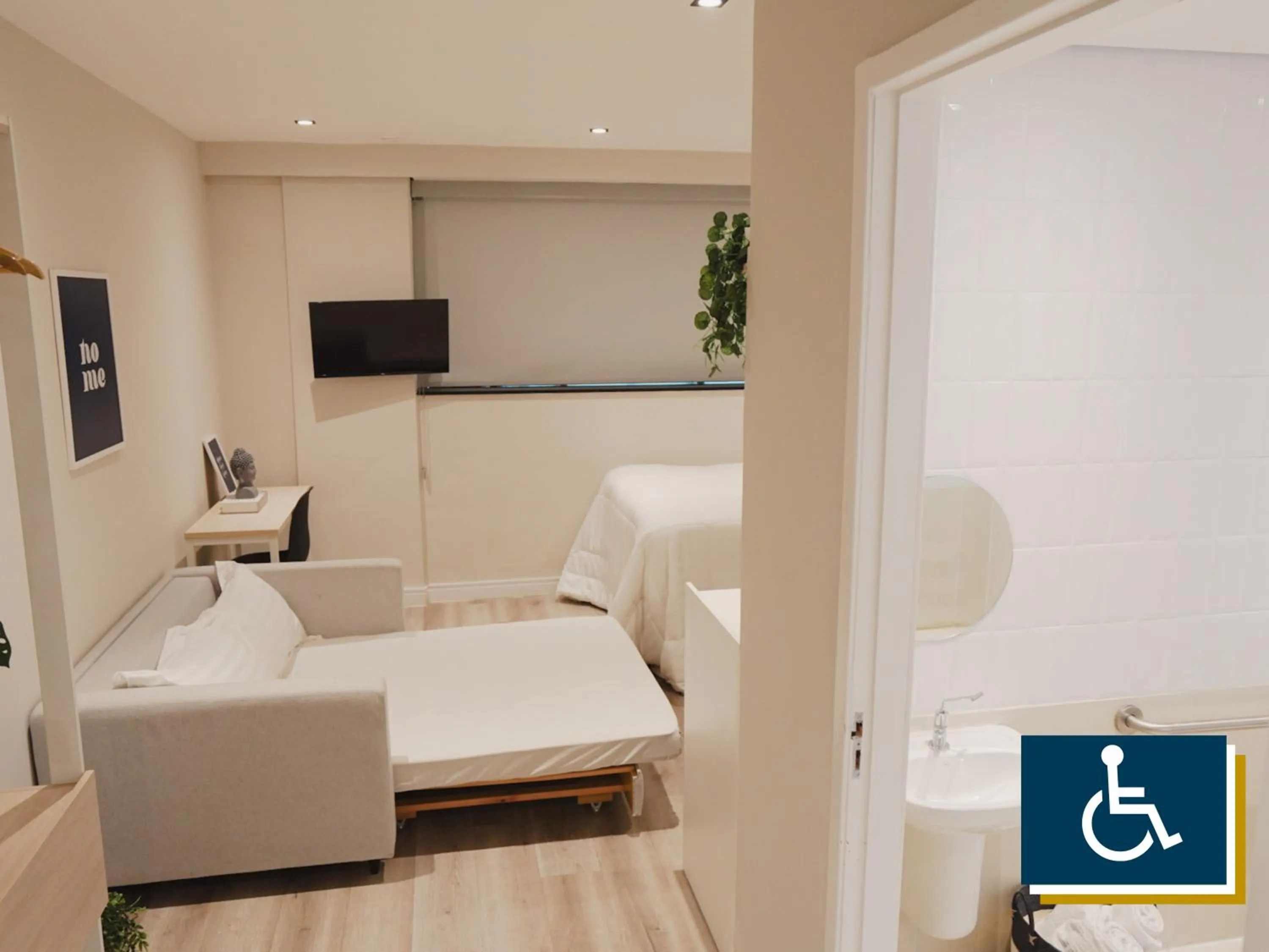 Photo of the whole room in Apê Metrô Paulista