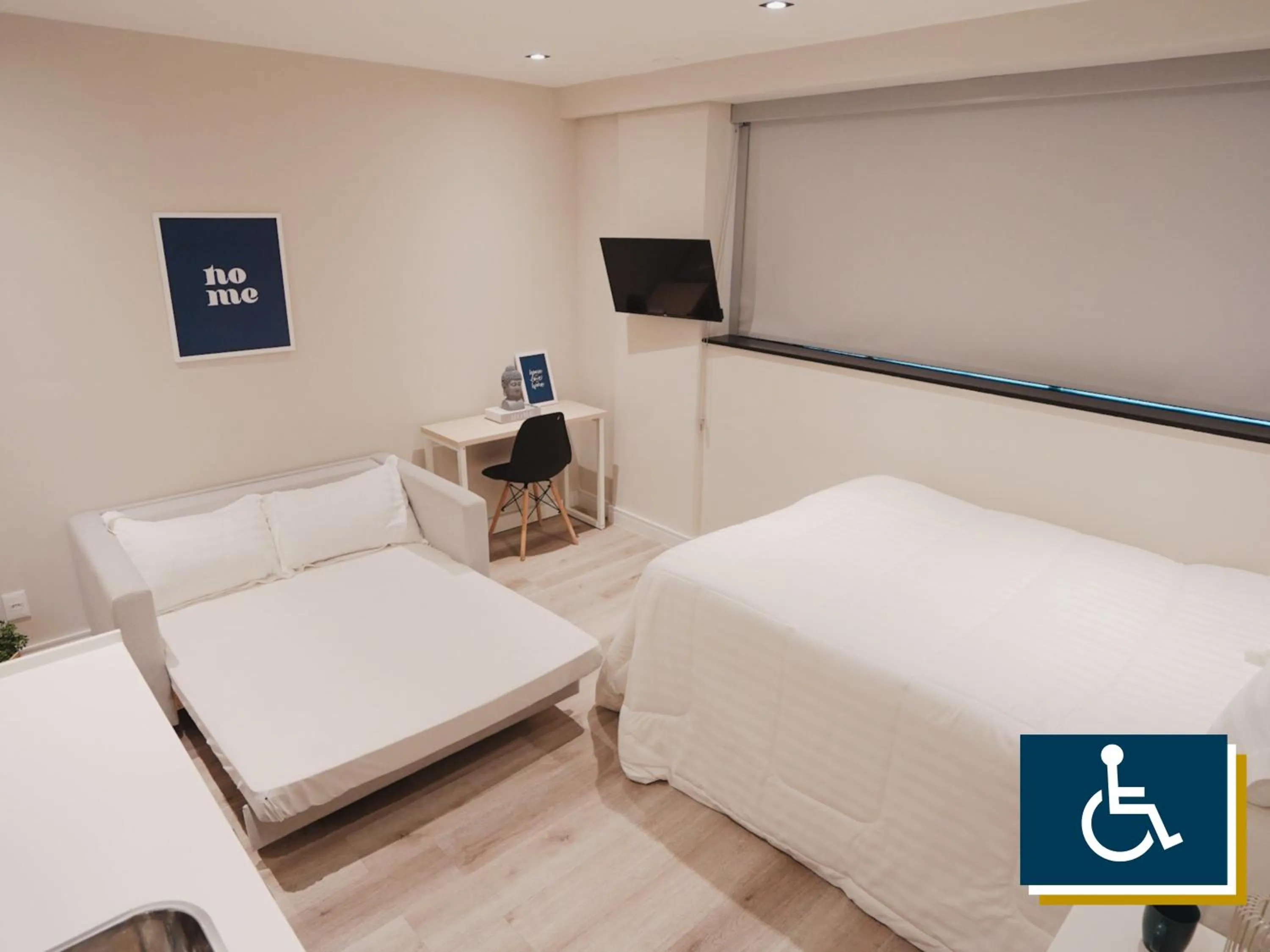 Photo of the whole room, Bed in Apê Metrô Paulista