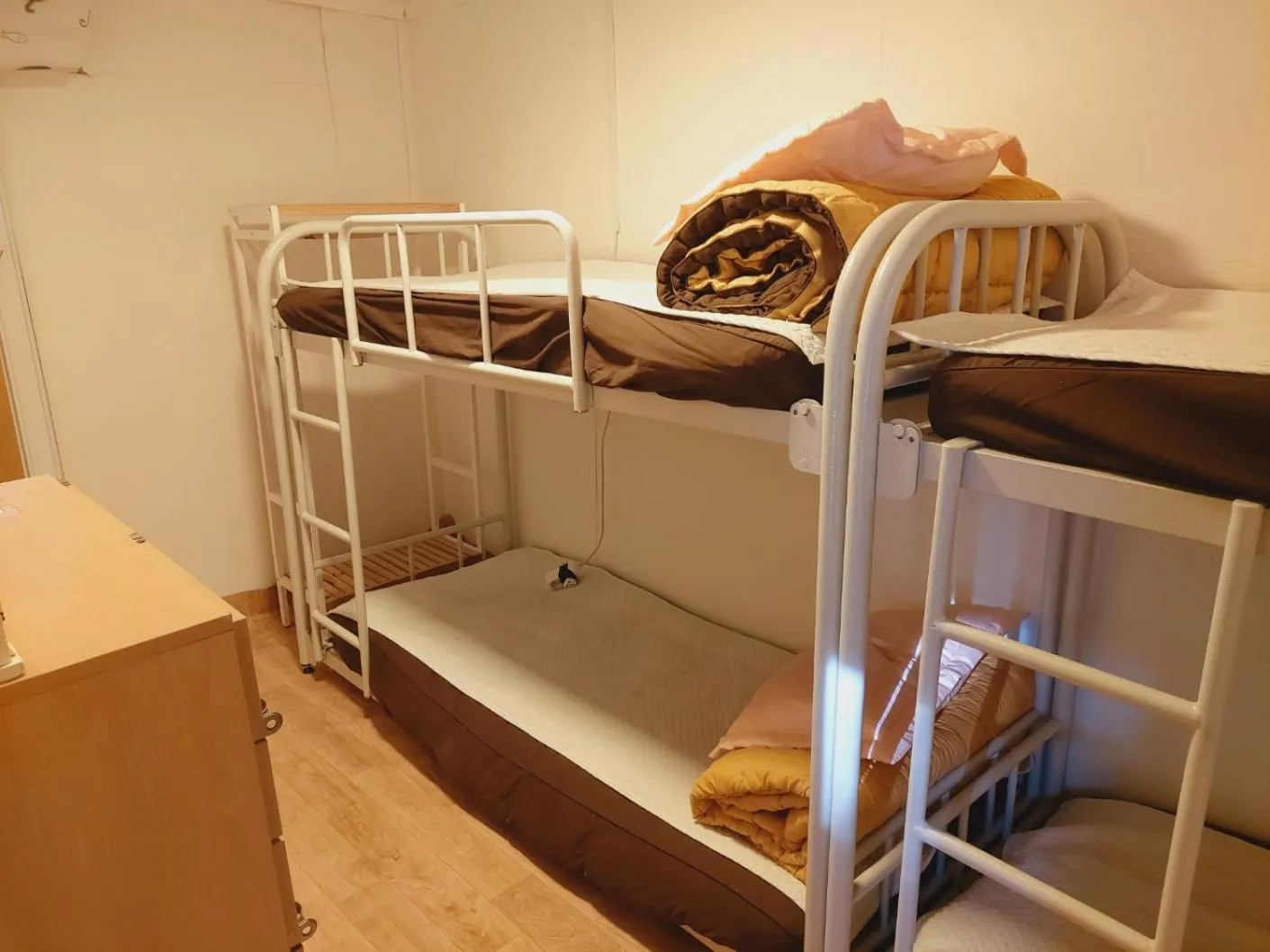 Bed in Seoul Guesthouse Foreigners Only