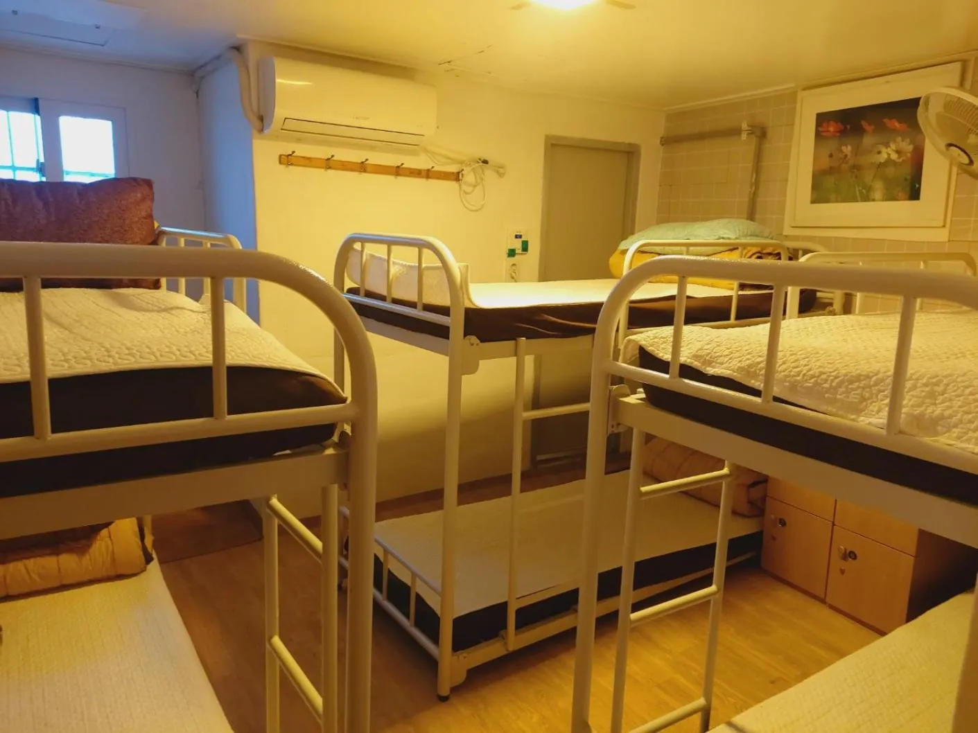 Bed in Seoul Guesthouse Foreigners Only