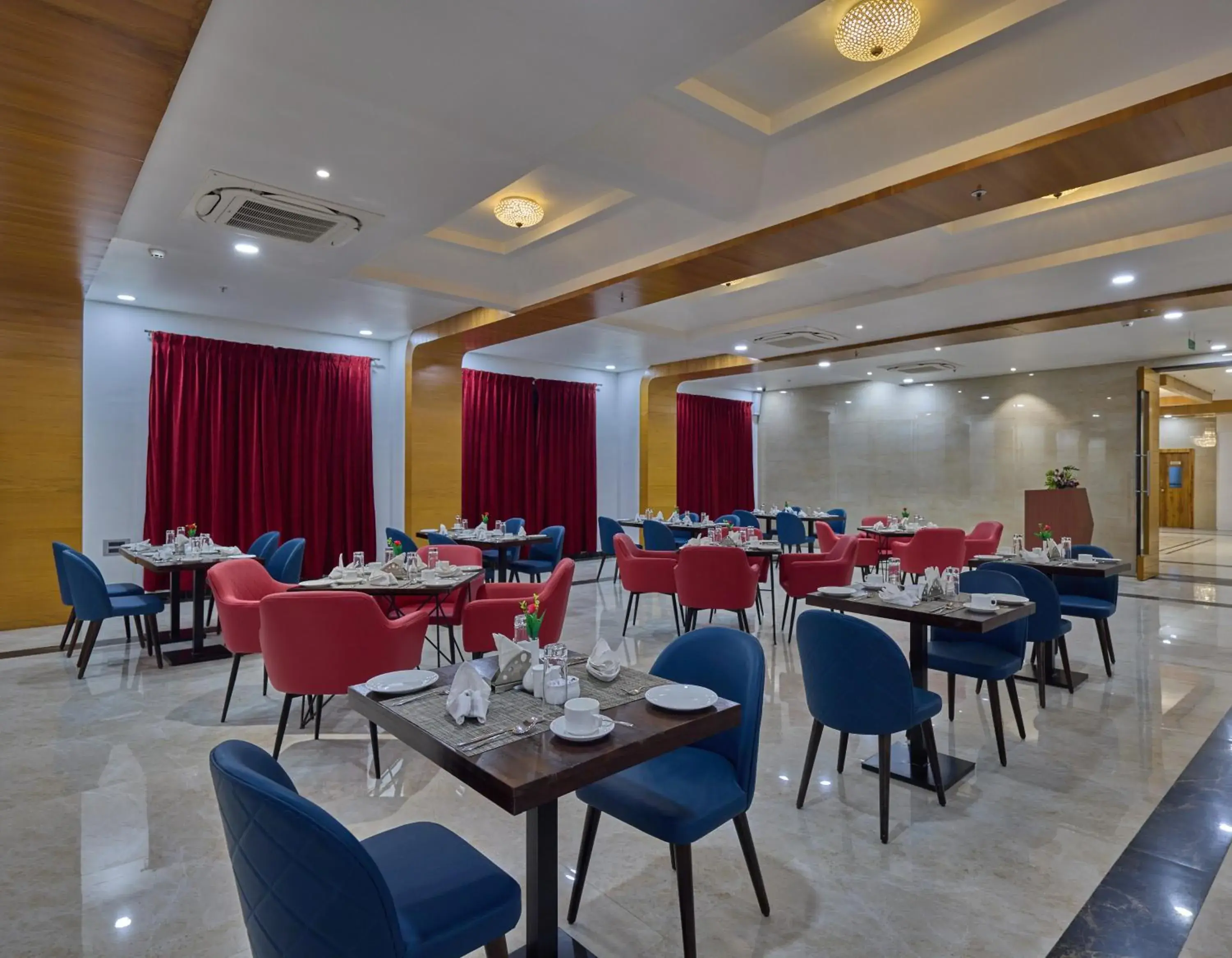 Restaurant/places to eat in Golden Tulip Tirupati Restaurant/places to eat in Golden Tulip Tirupati