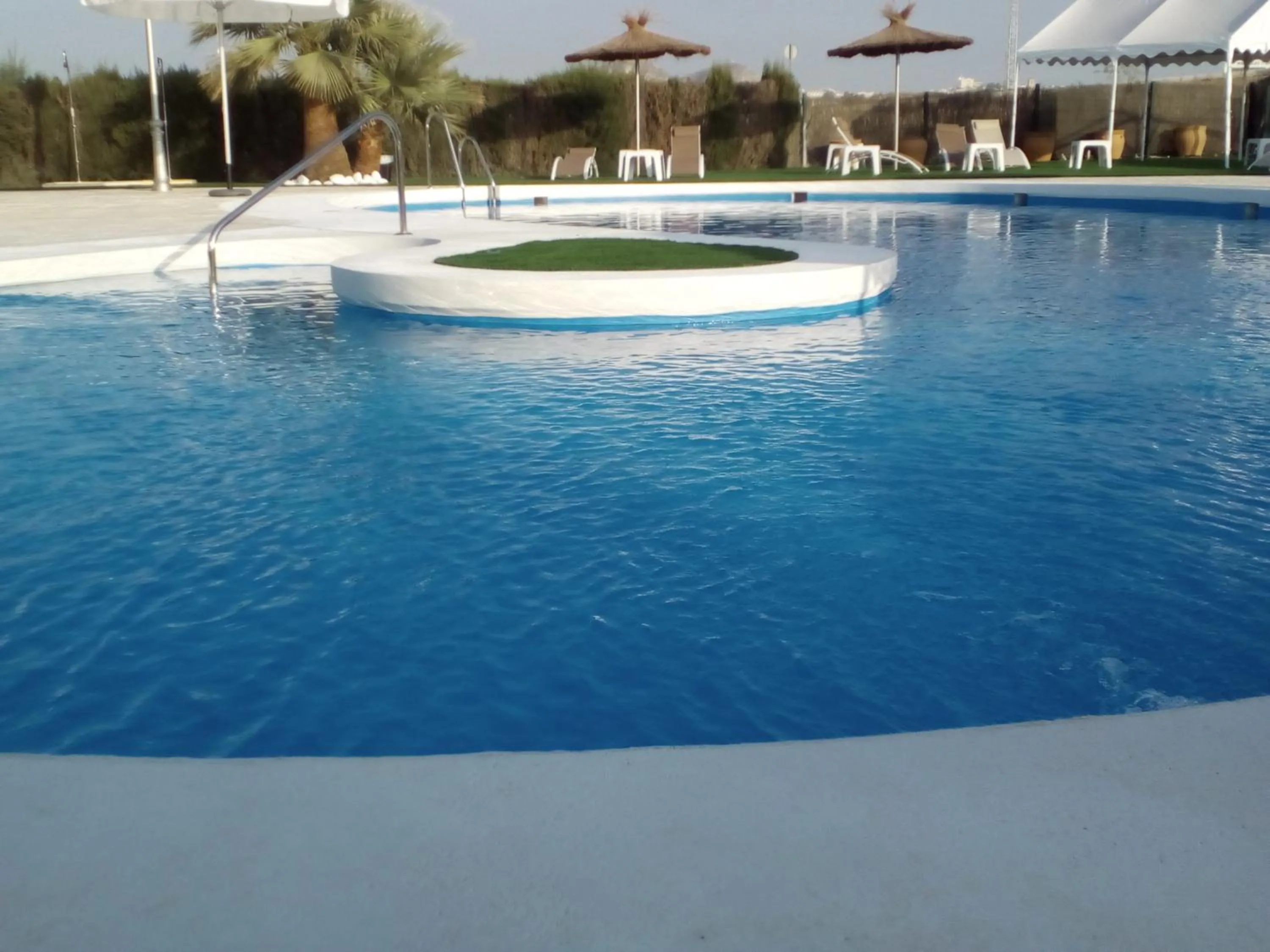 Swimming pool in Avent Verahotel
