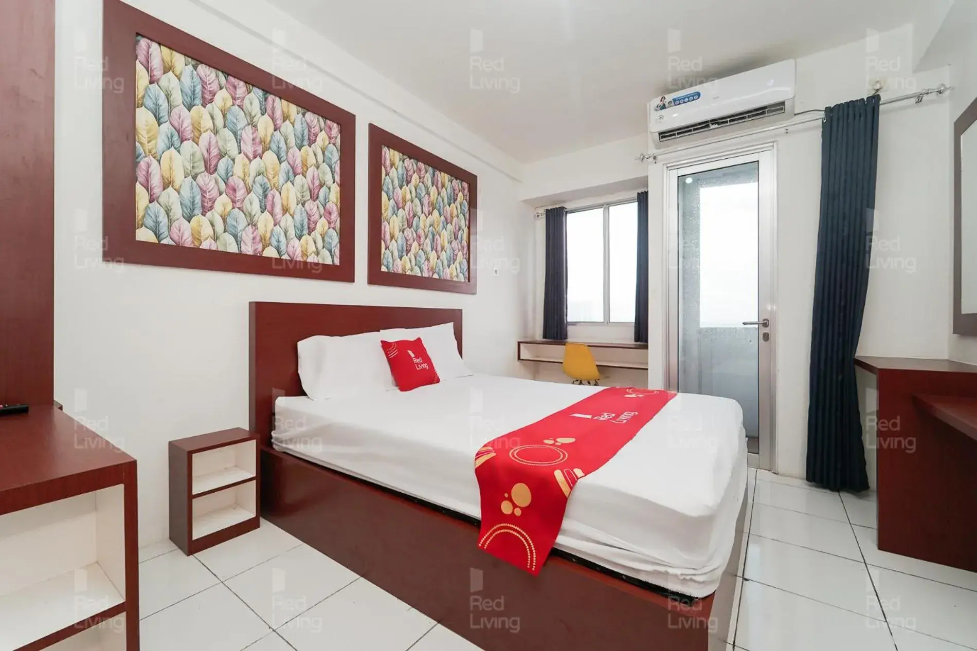Bedroom, Bed in RedLiving Apartemen Riverview Residence - Alima View Tower Mahakam Bedroom, Bed in RedLiving Apartemen Riverview Residence - Alima View Tower Mahakam